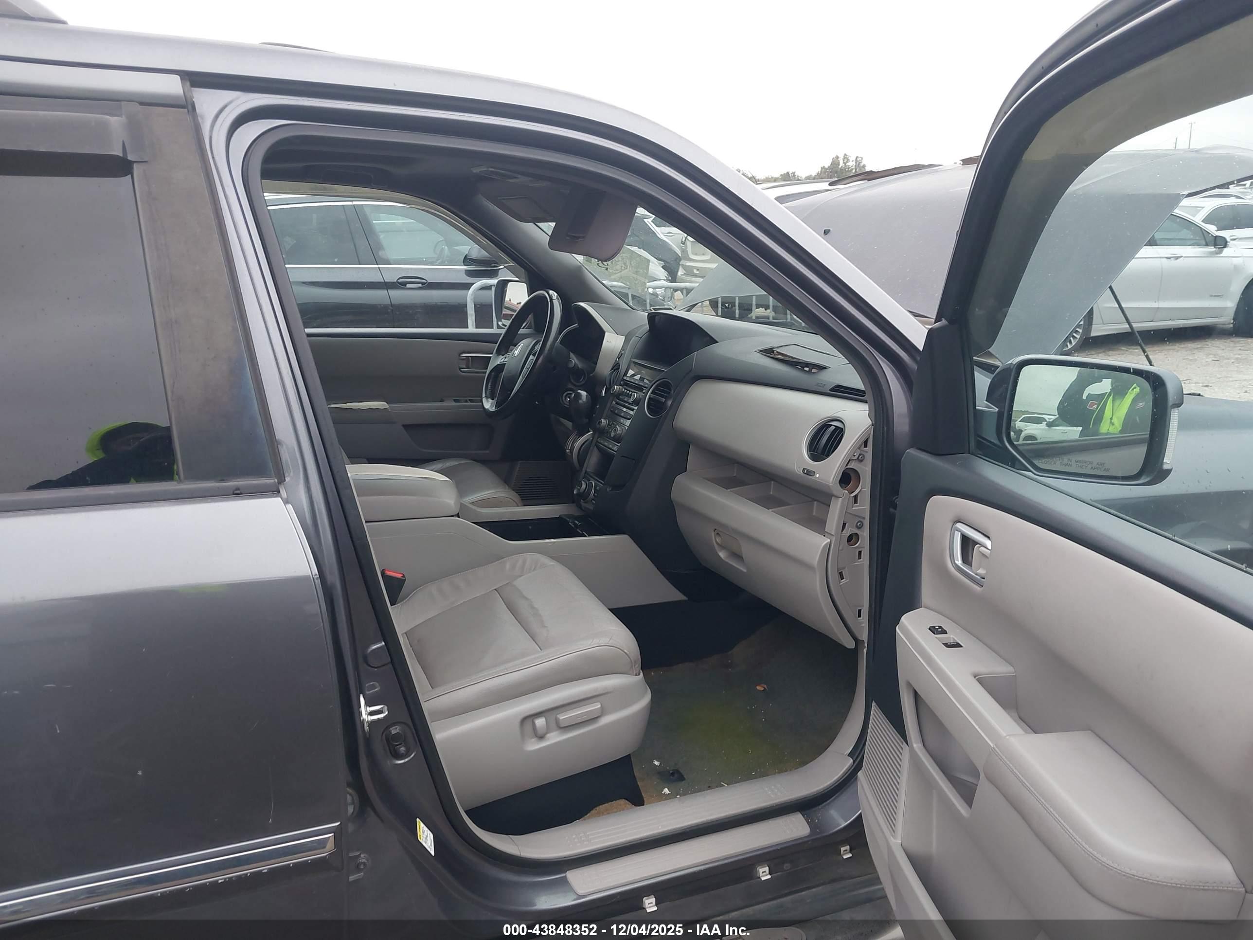 HONDA PILOT image 5