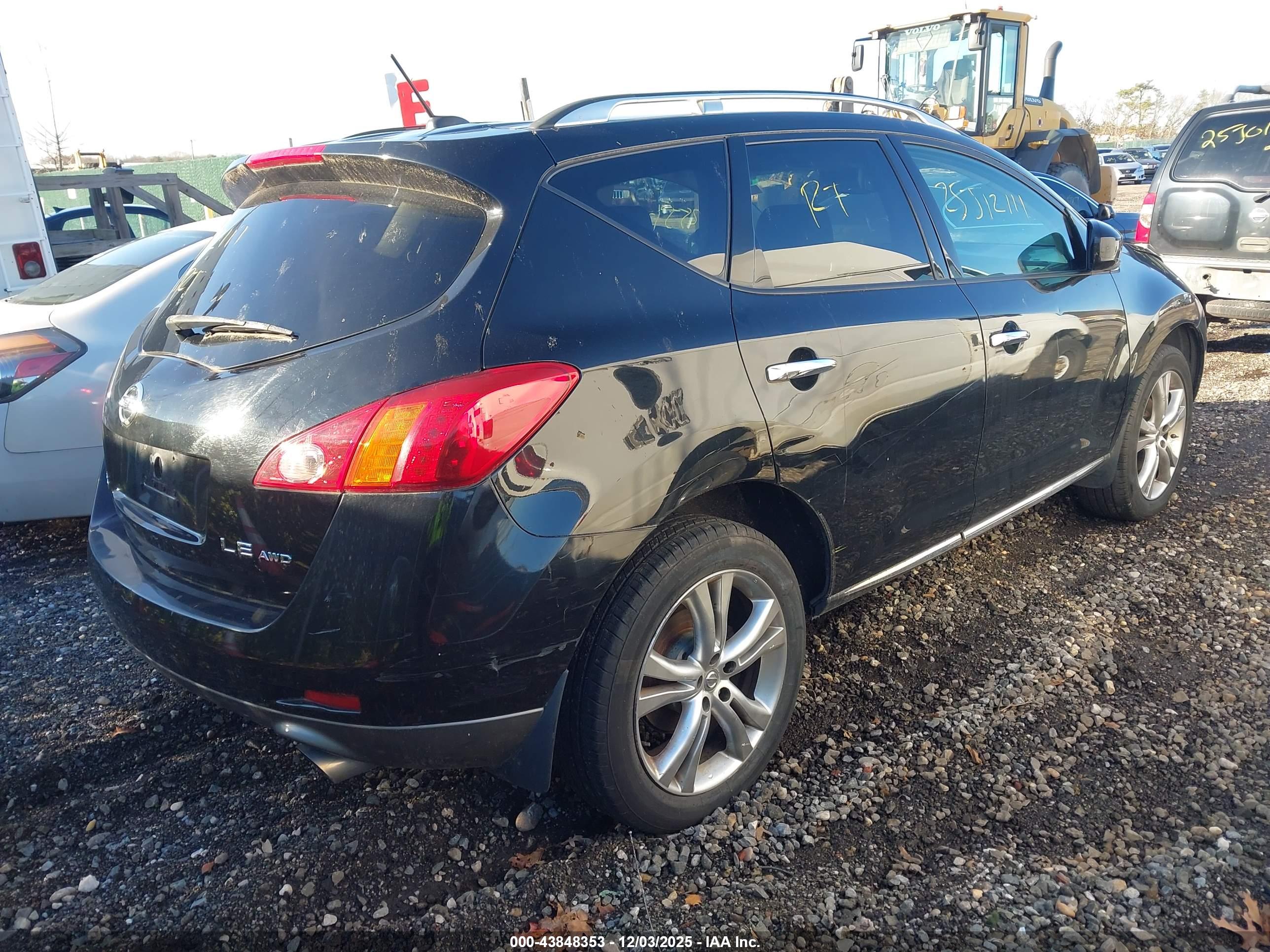 NISSAN MURANO image 4