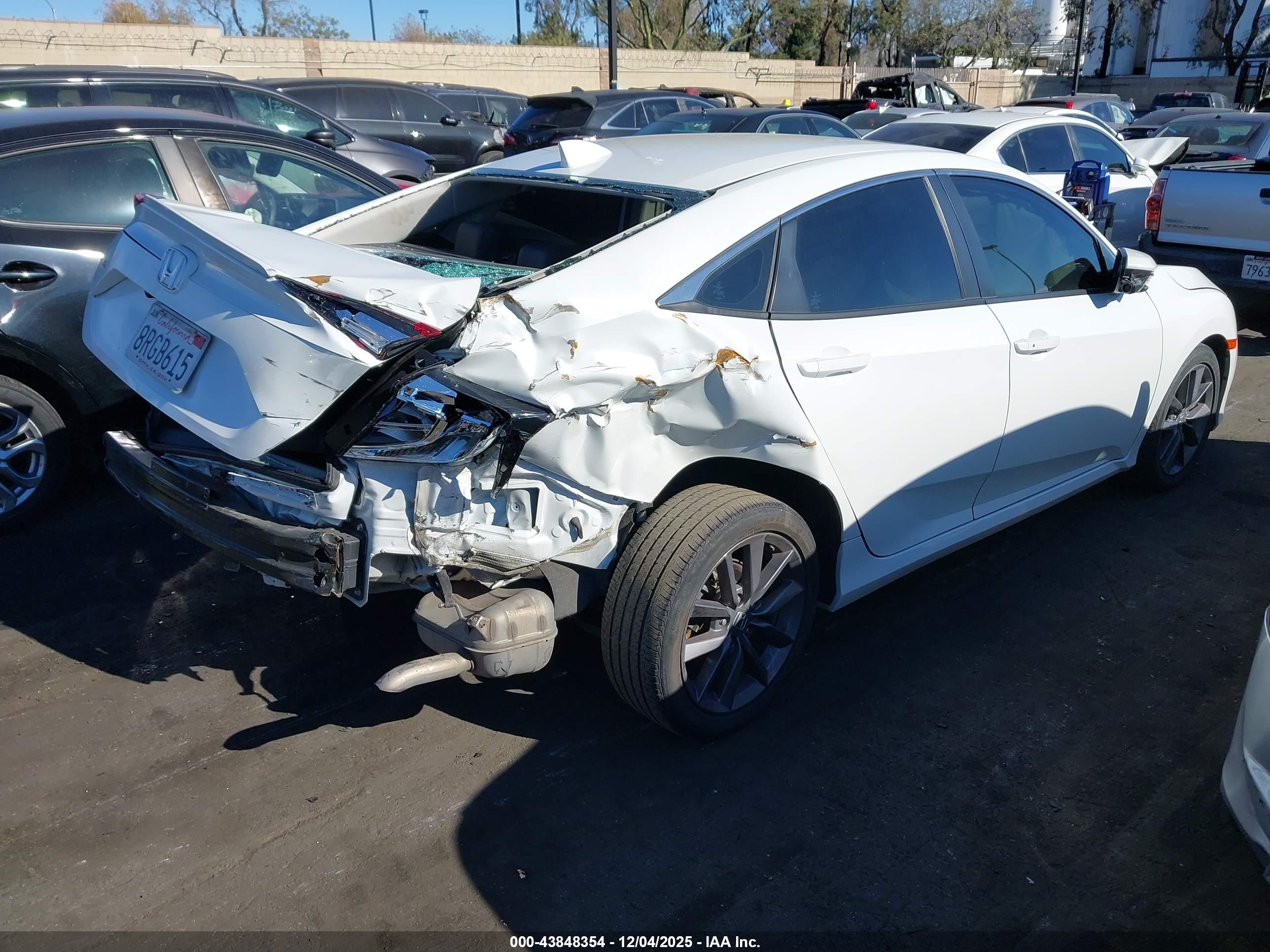 HONDA CIVIC image 4