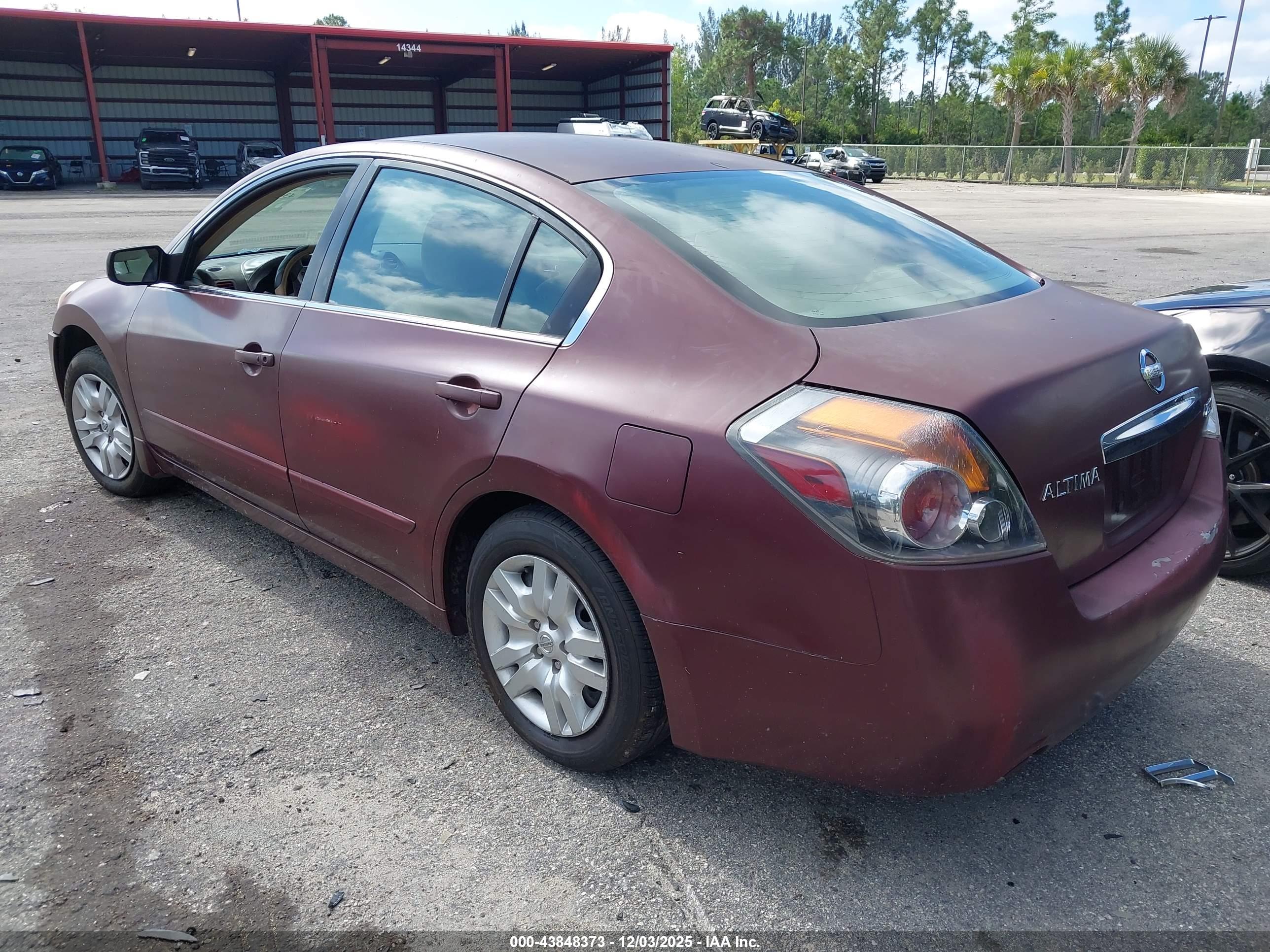 NISSAN ALTIMA image 3