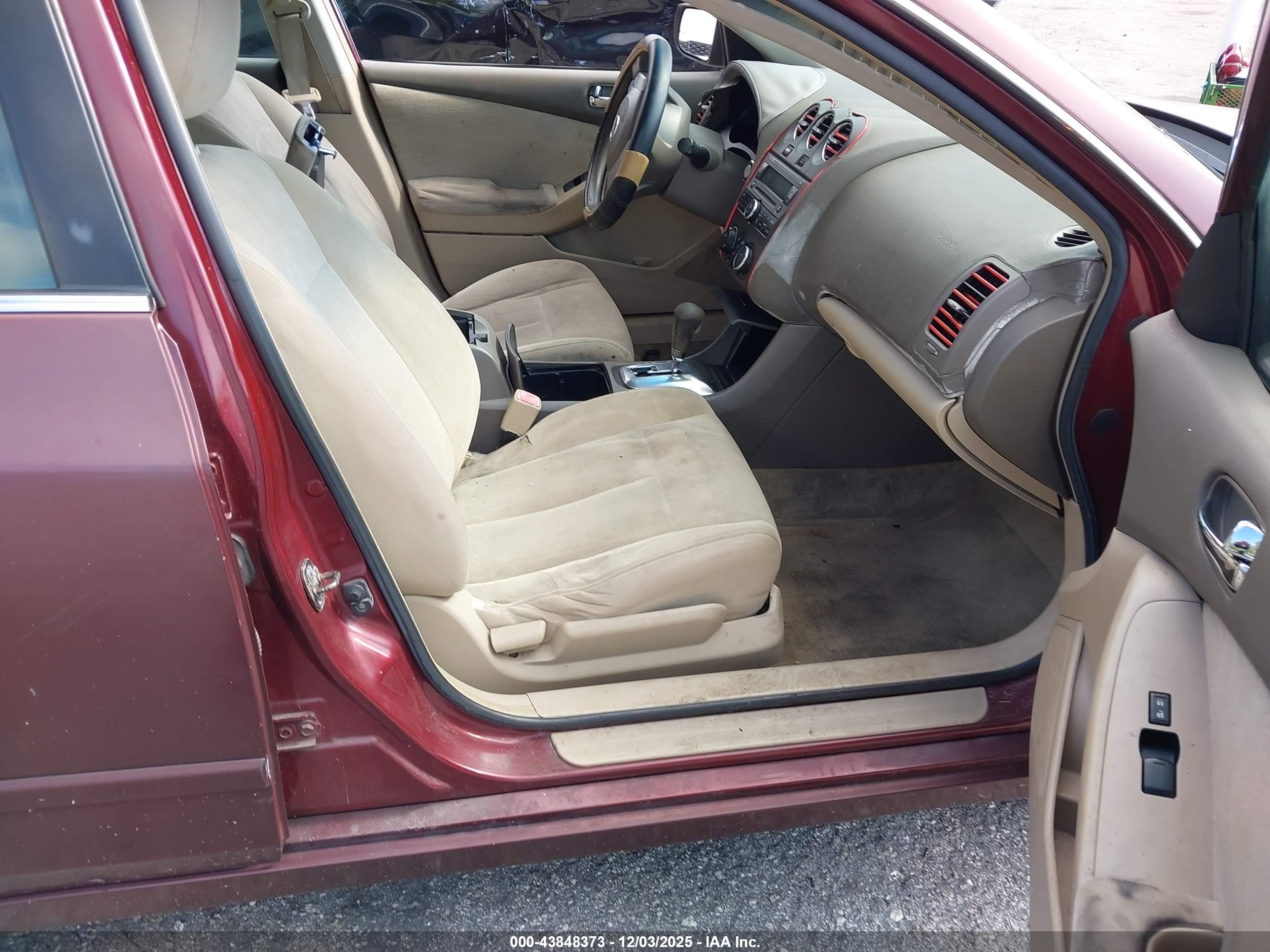 NISSAN ALTIMA image 5
