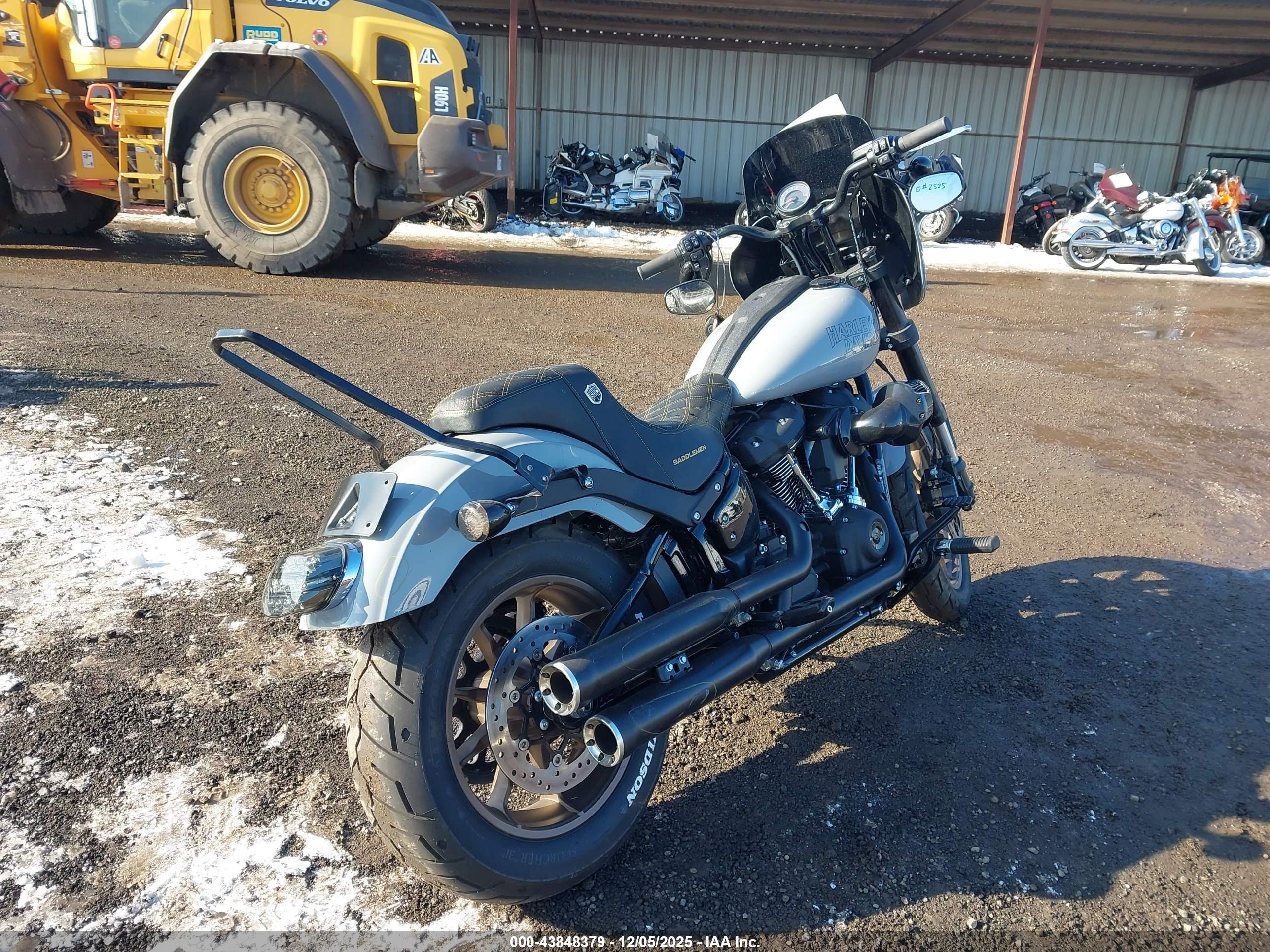 HARLEY-DAVIDSON FXLRS image 4