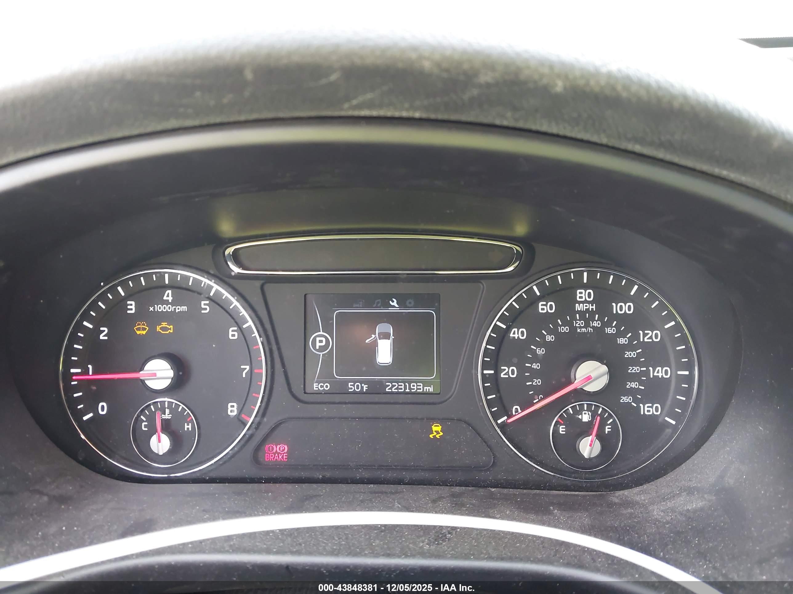 KIA SORENTO image 7