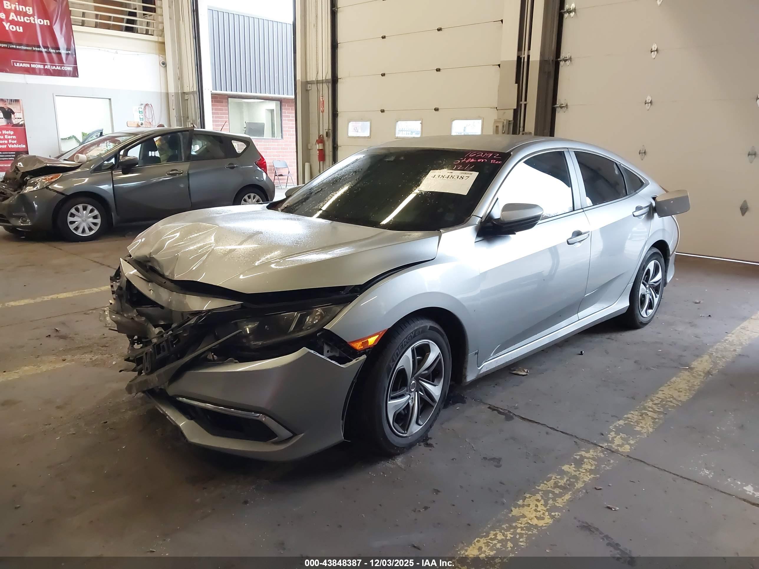 HONDA CIVIC image 2