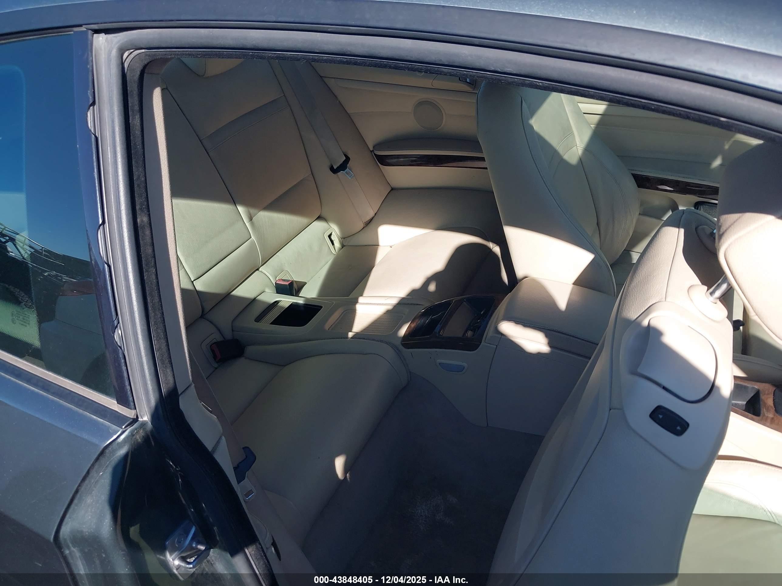 BMW 328I image 8