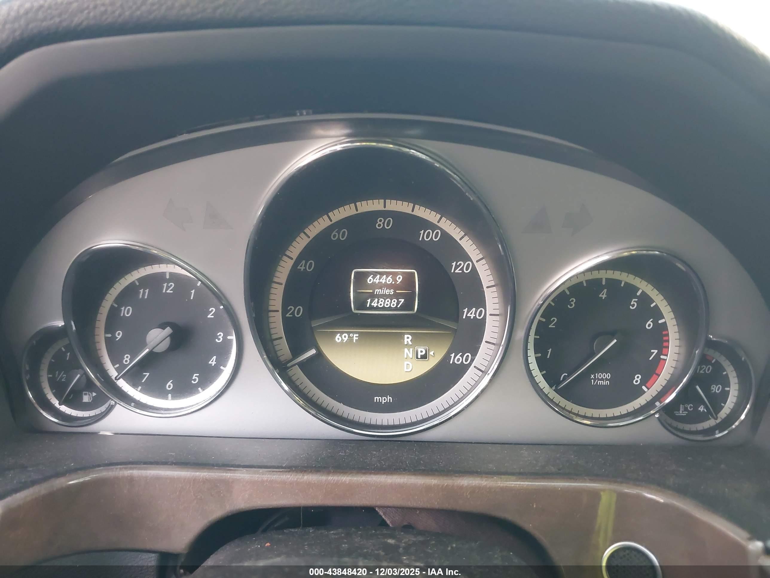 MERCEDES-BENZ E image 7
