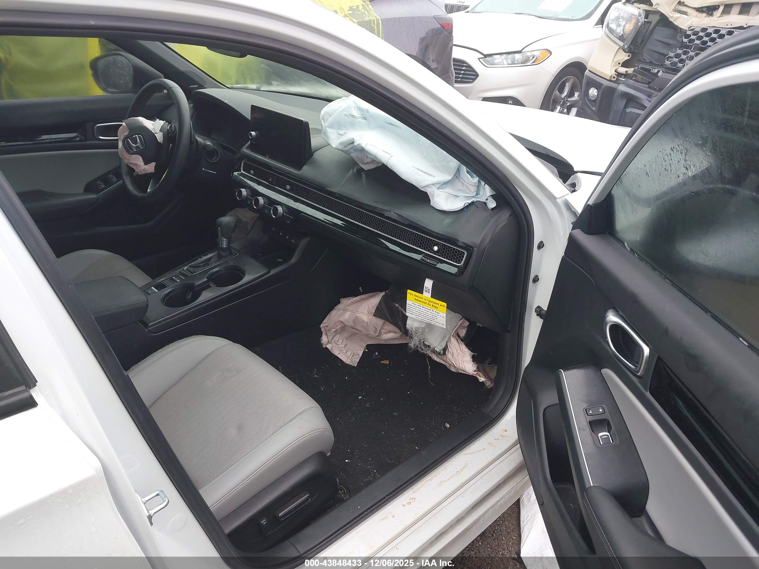HONDA CIVIC image 5