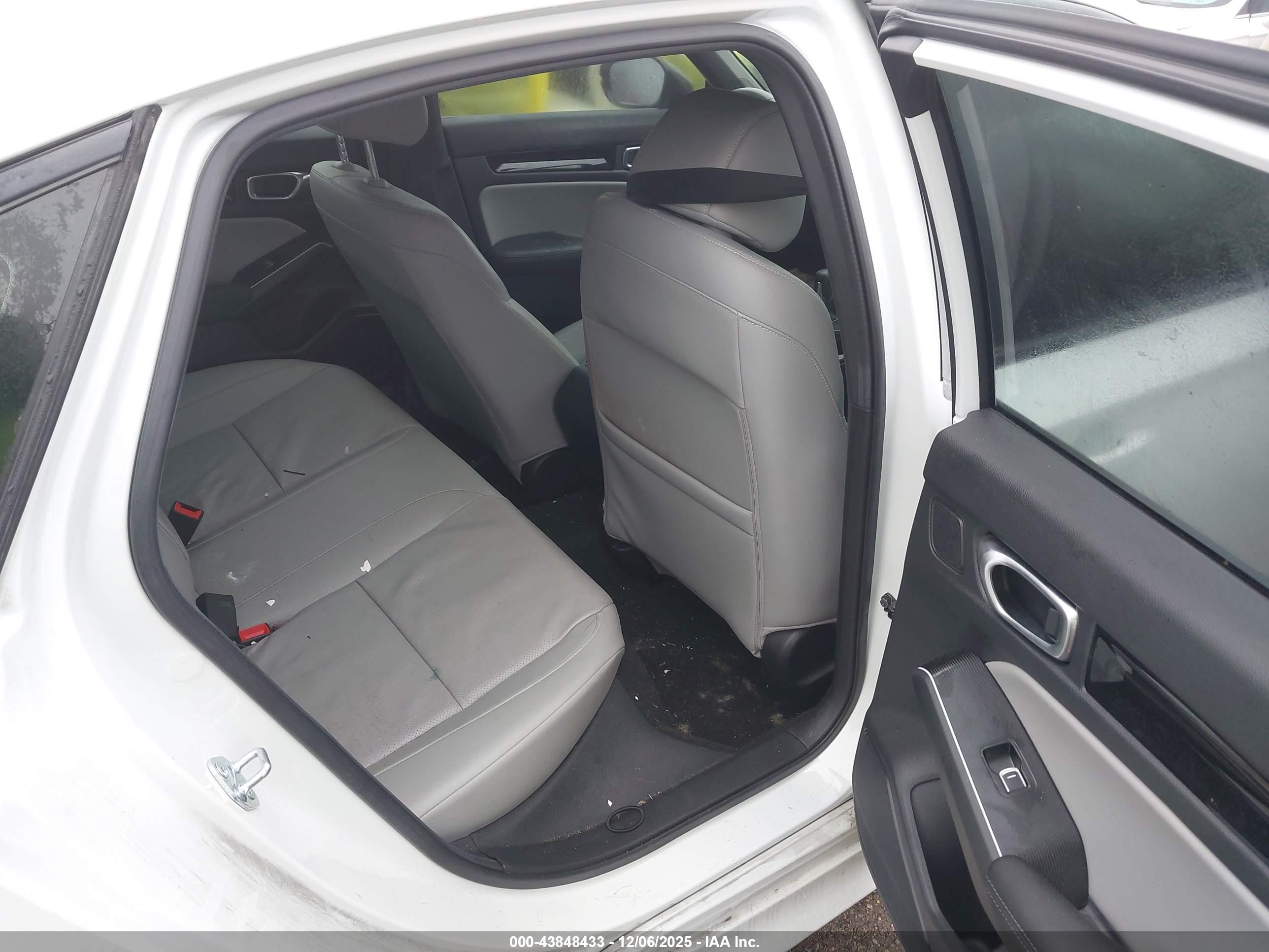 HONDA CIVIC image 8