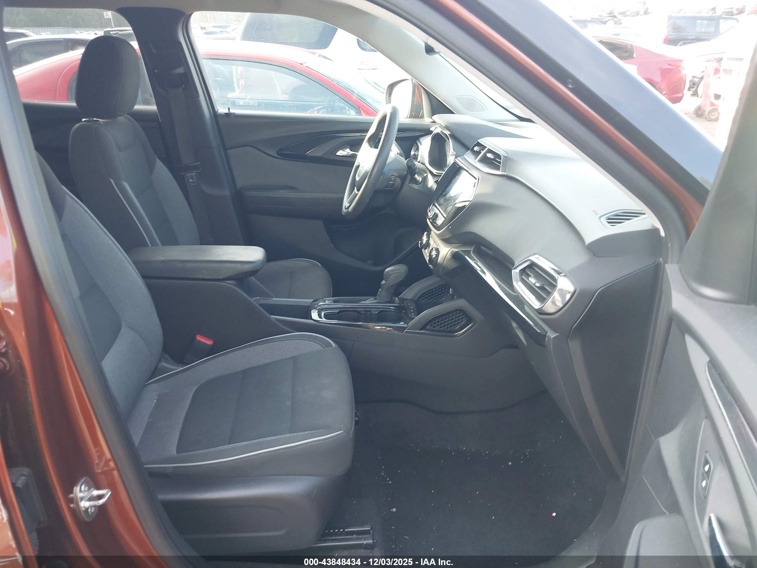 CHEVROLET TRAILBLAZER image 5