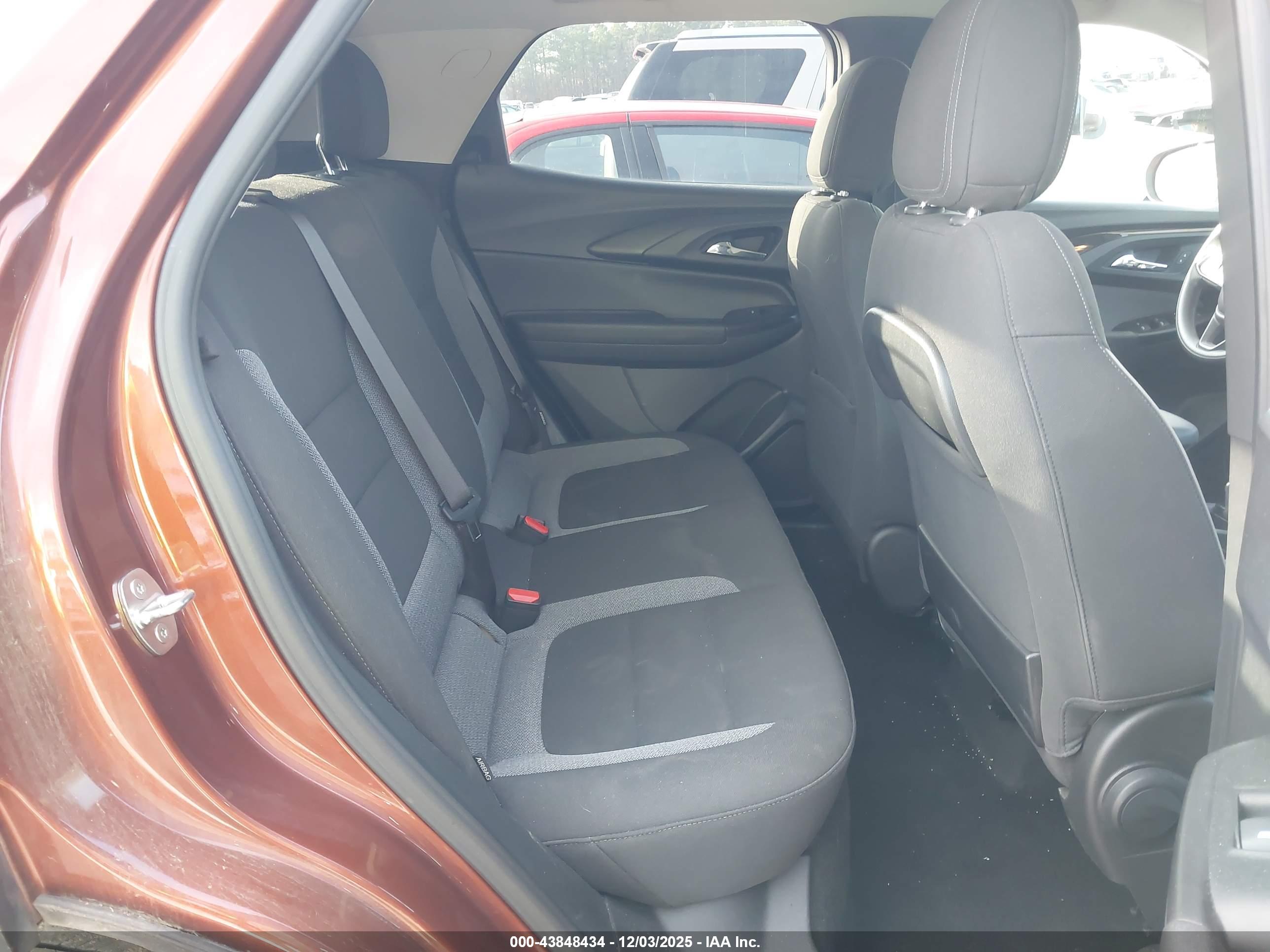 CHEVROLET TRAILBLAZER image 8