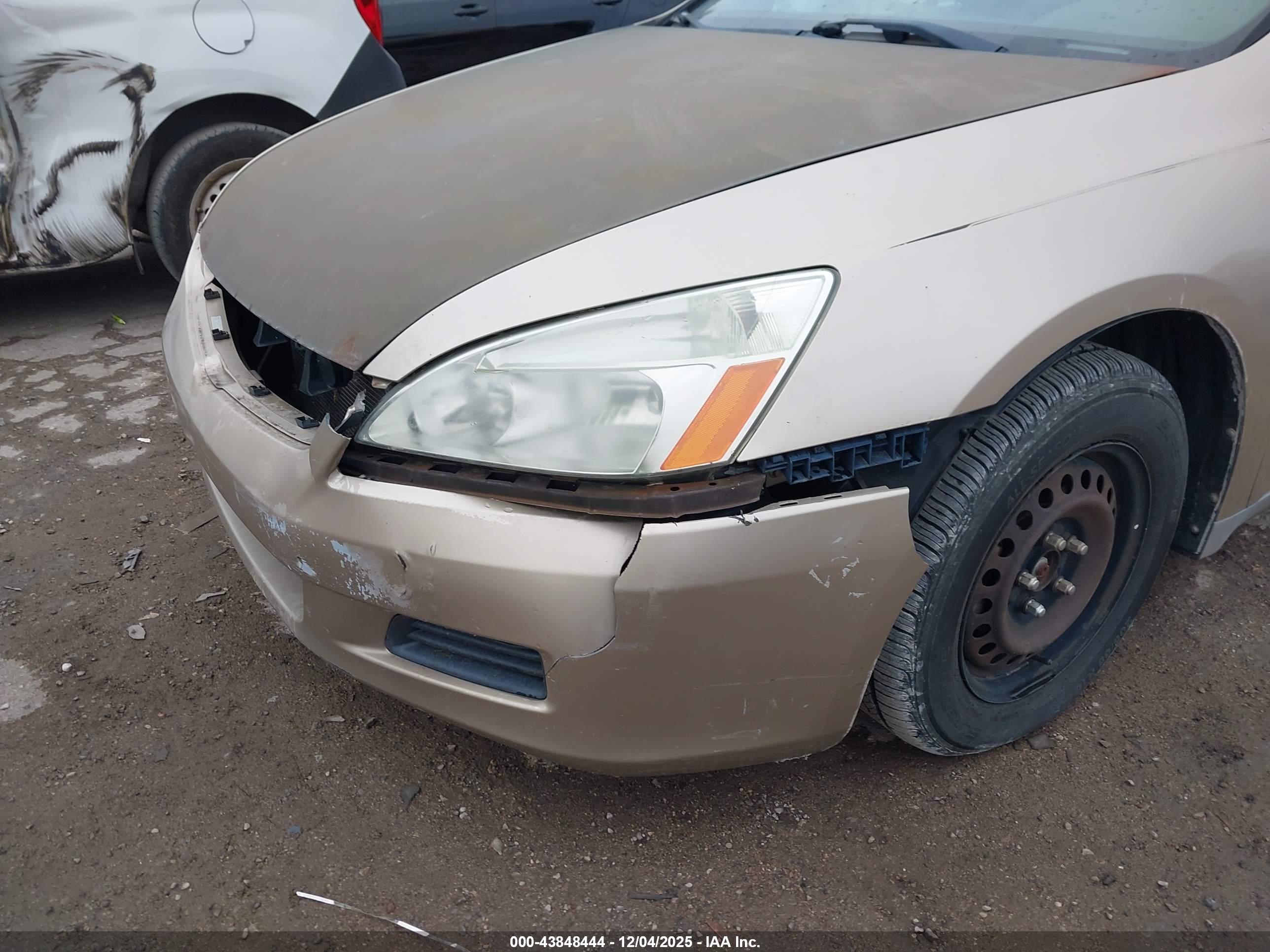 HONDA ACCORD image 6