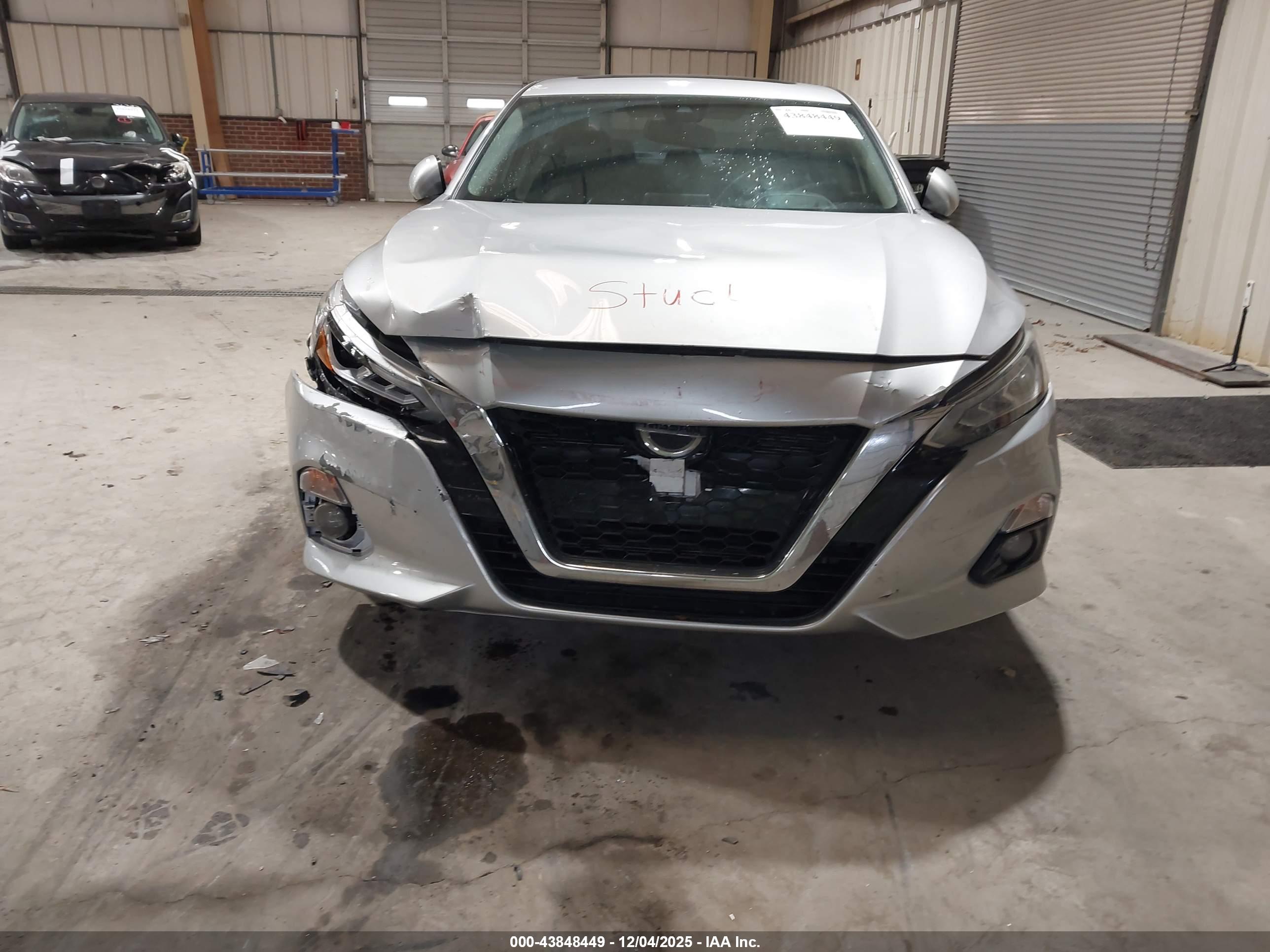 NISSAN ALTIMA image 6