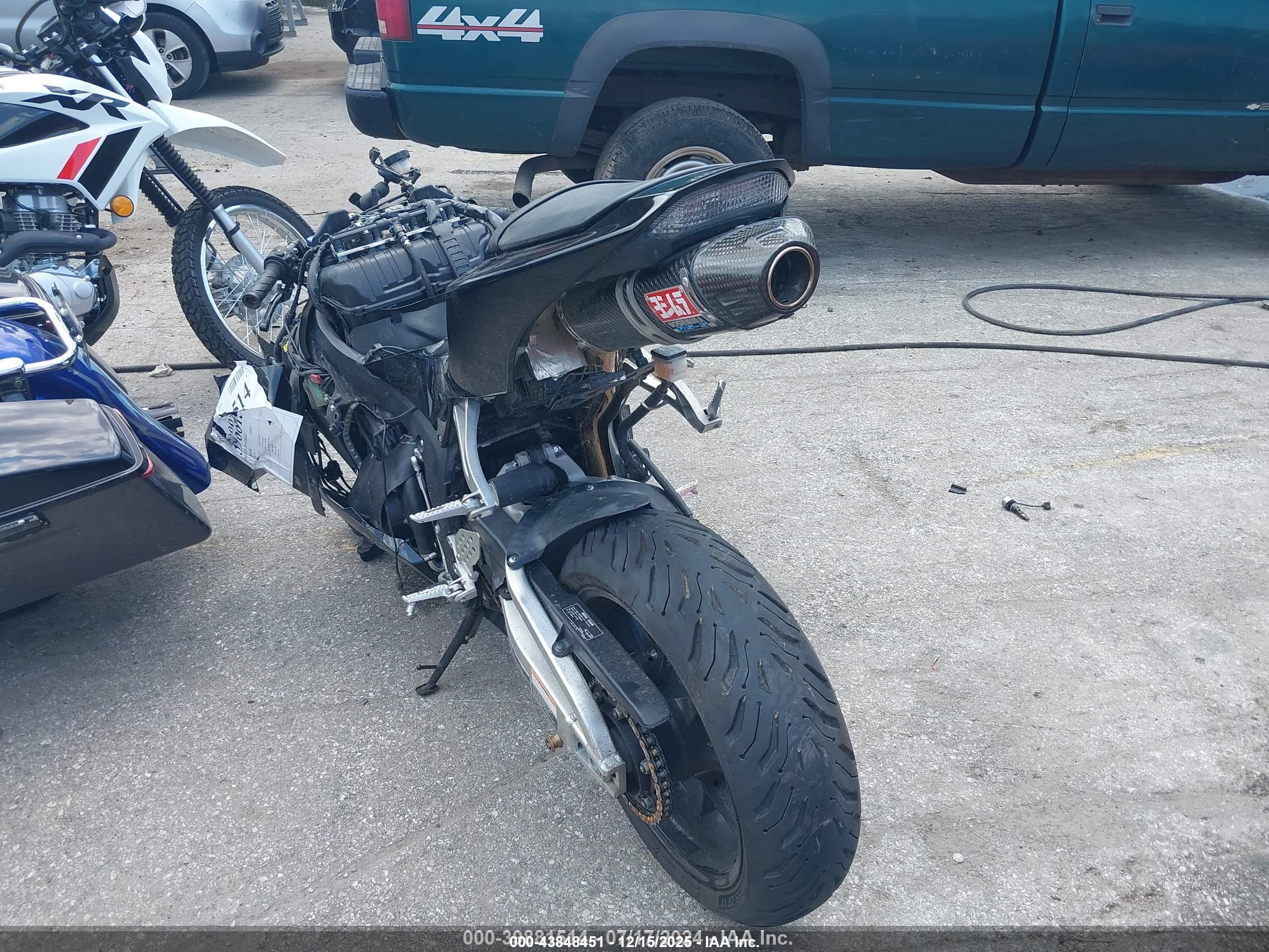 HONDA CBR600 image 3