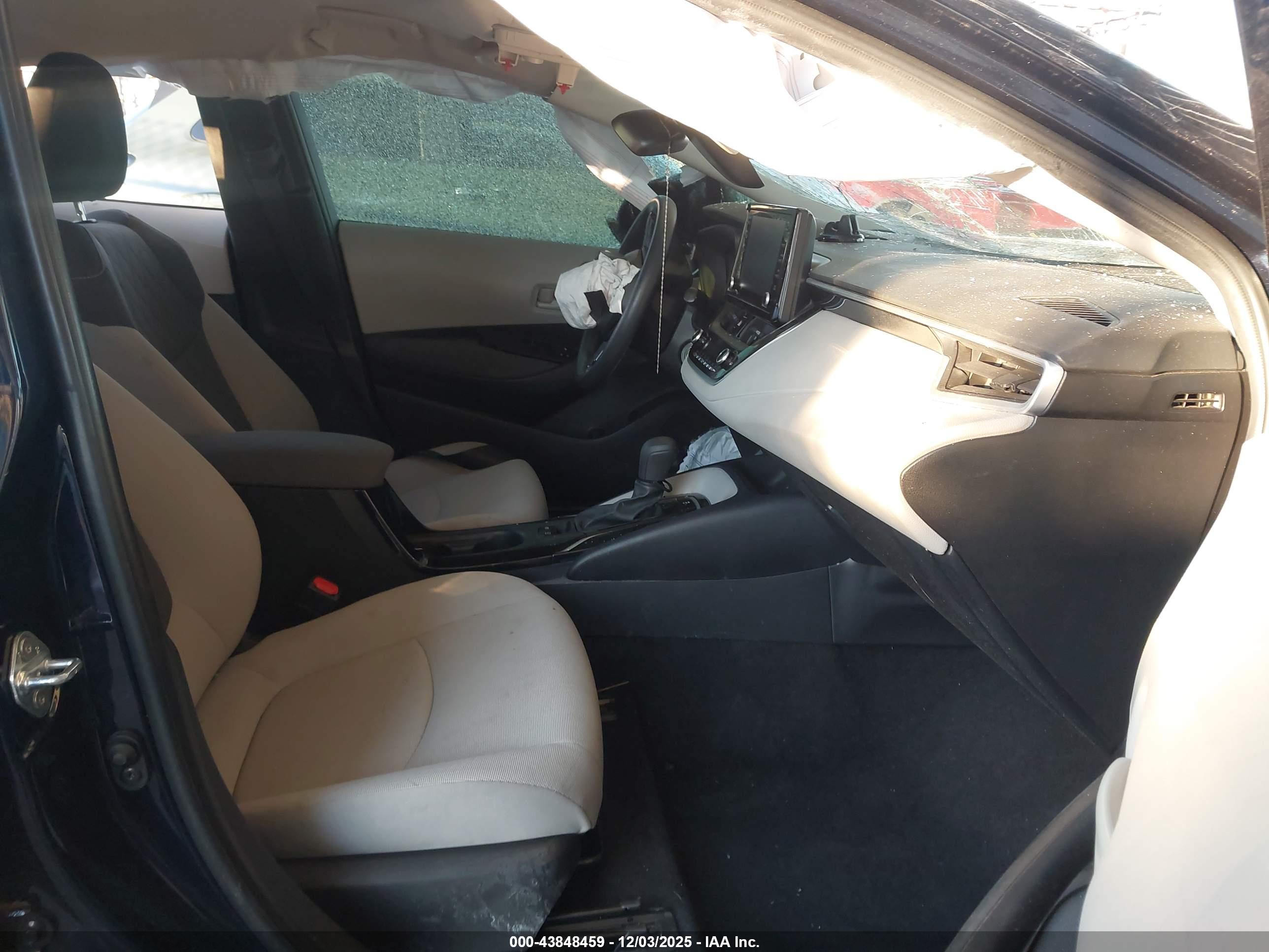 TOYOTA COROLLA image 5