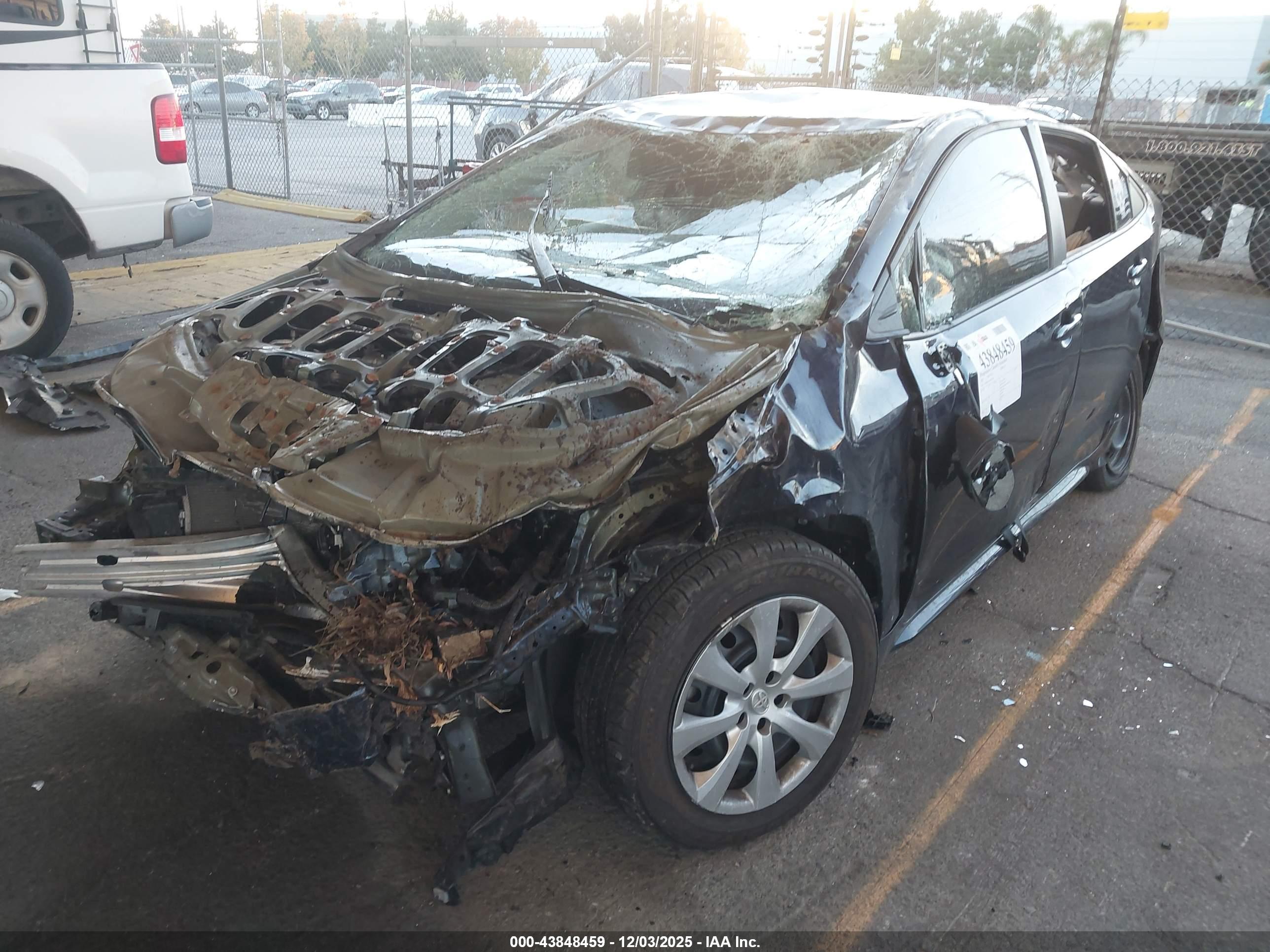 TOYOTA COROLLA image 6