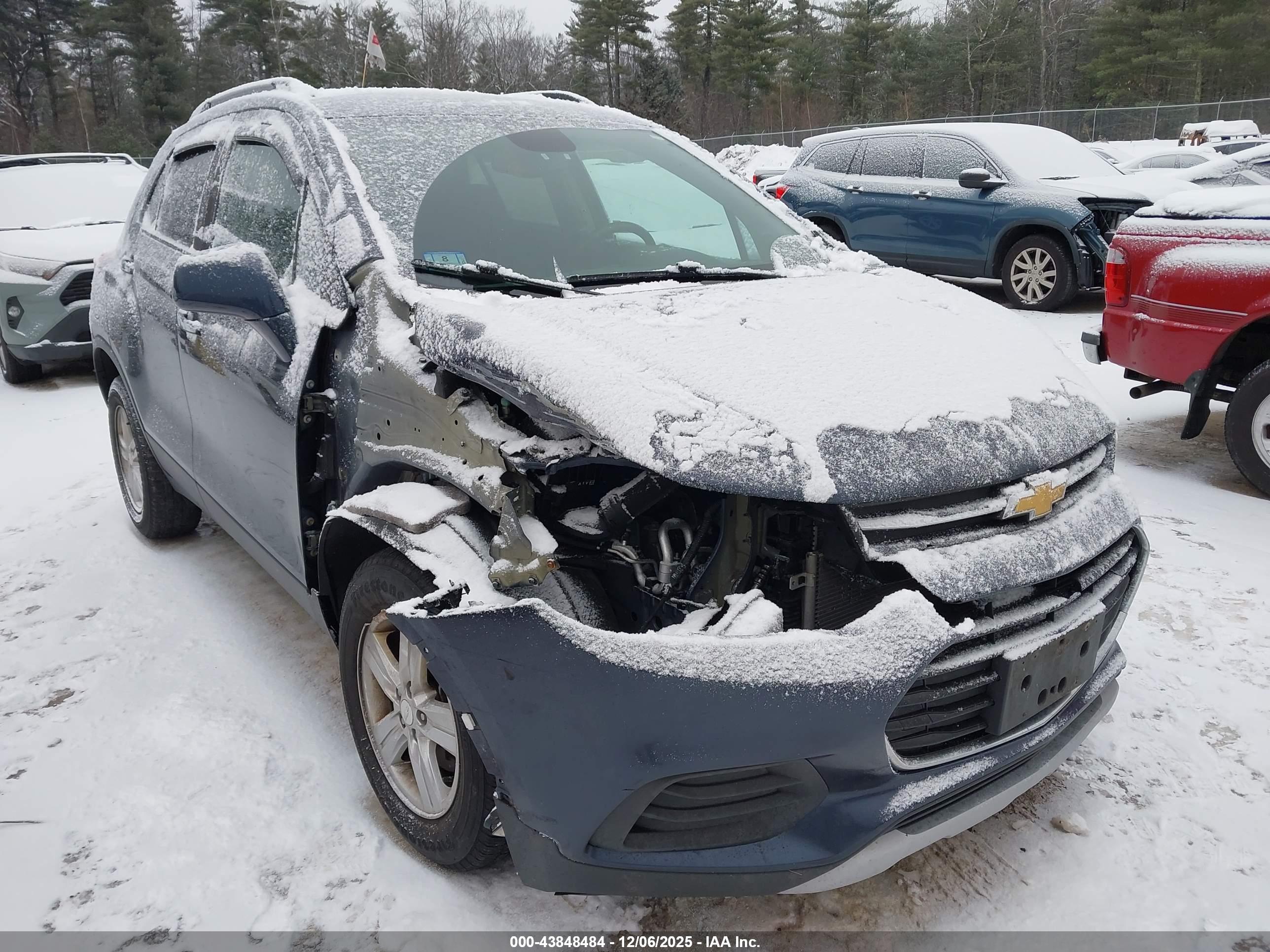 CHEVROLET TRAX image 6
