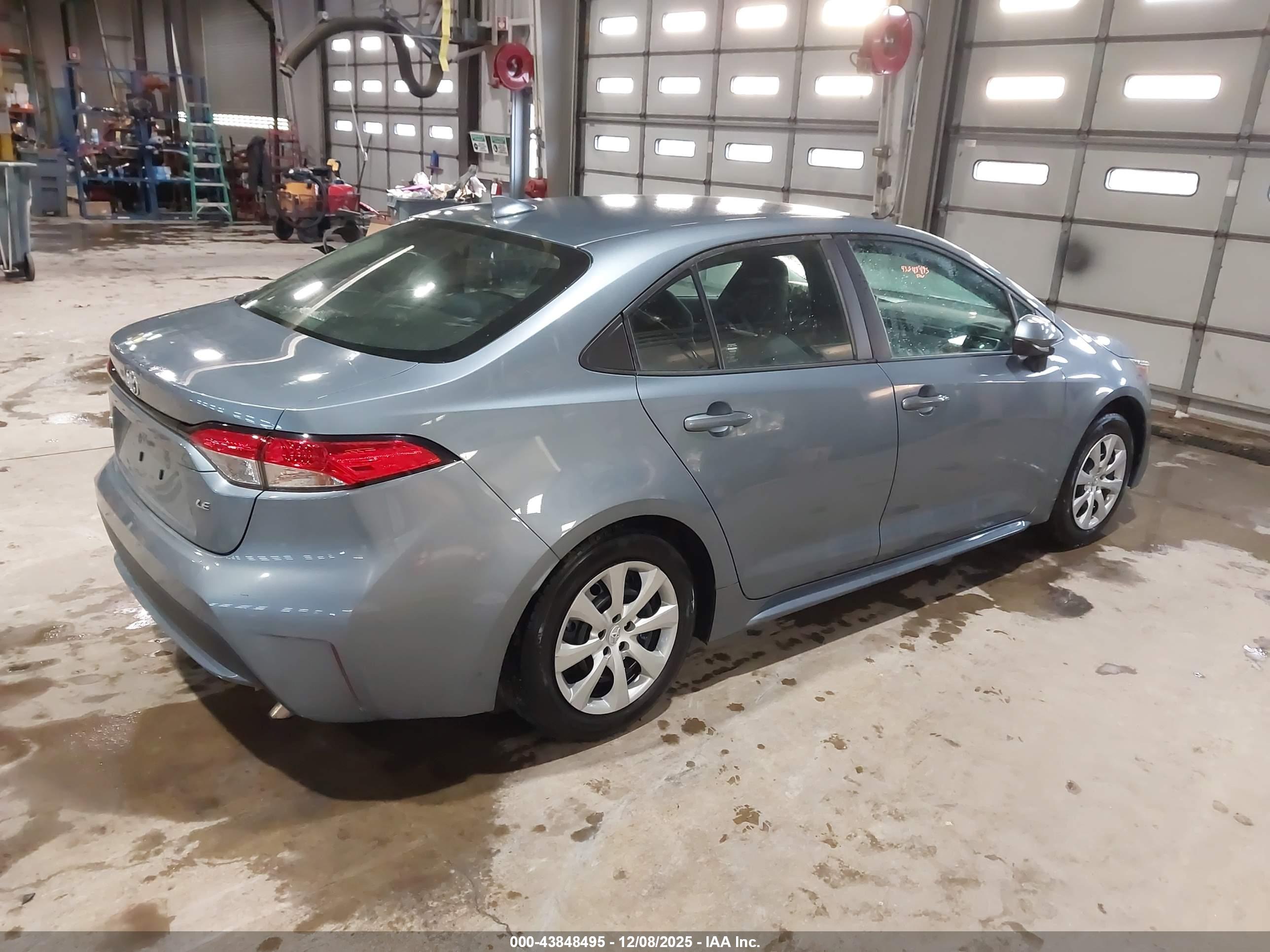 TOYOTA COROLLA image 4