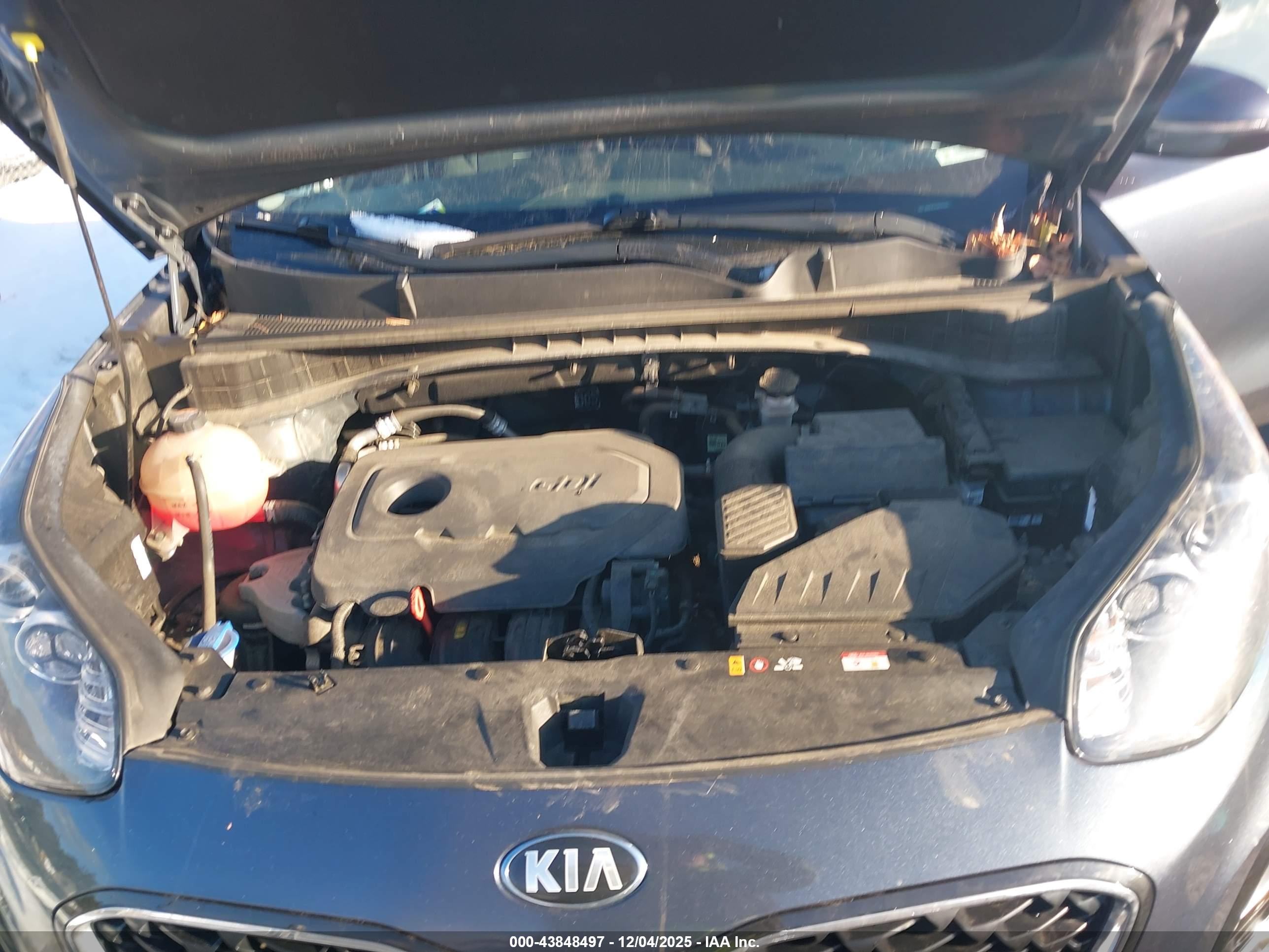 KIA SPORTAGE image 10