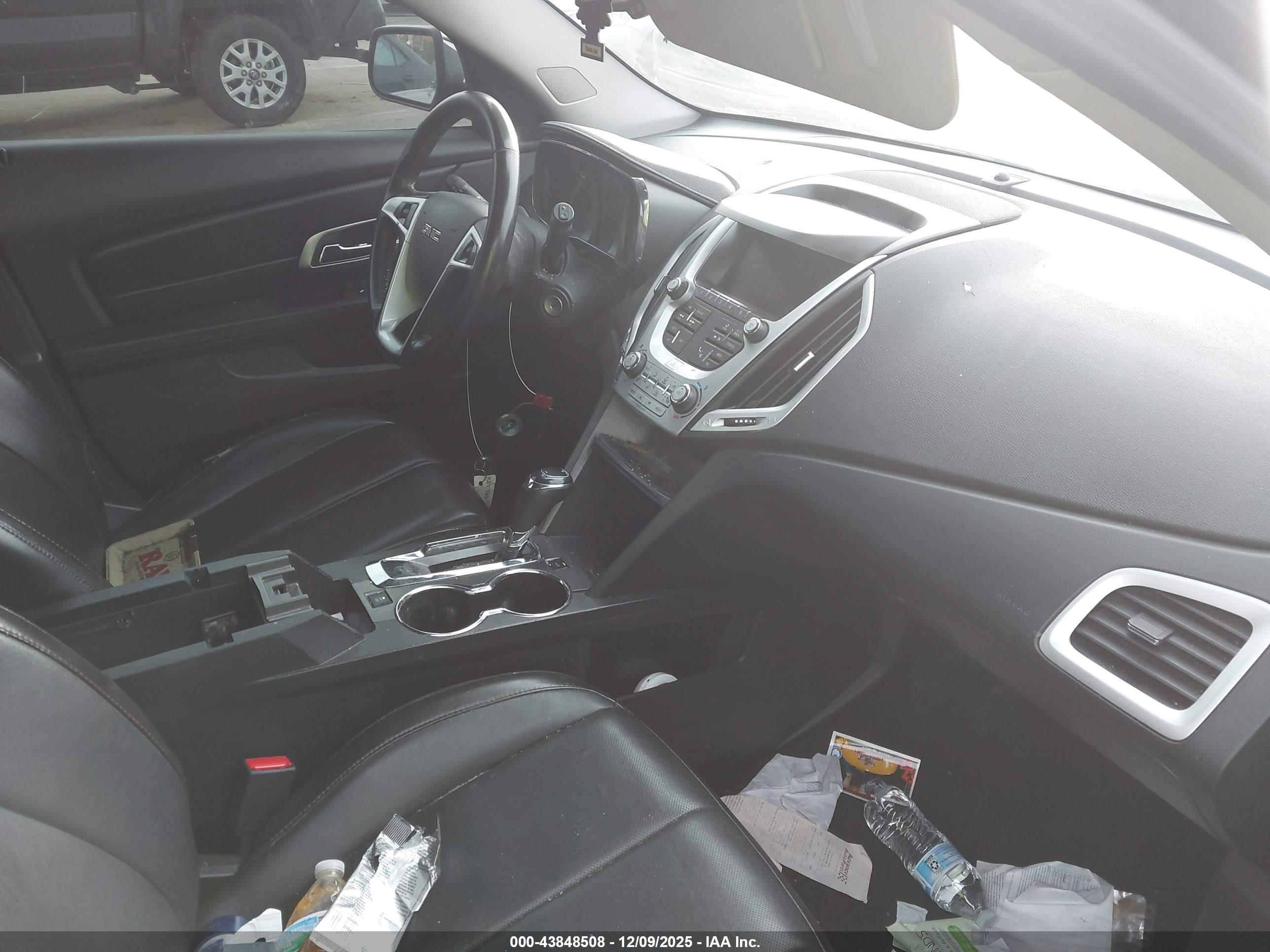 GMC TERRAIN image 5