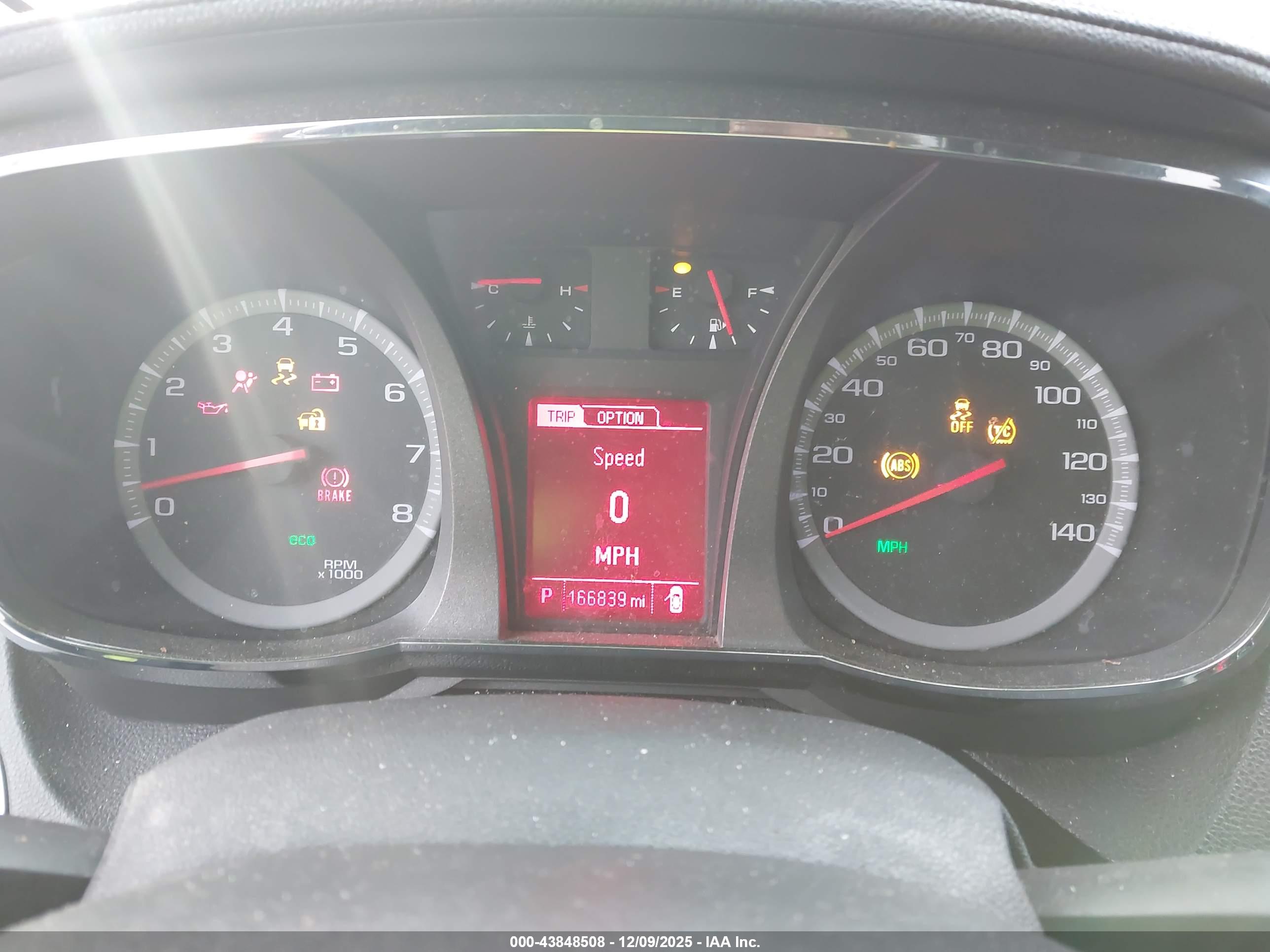GMC TERRAIN image 7