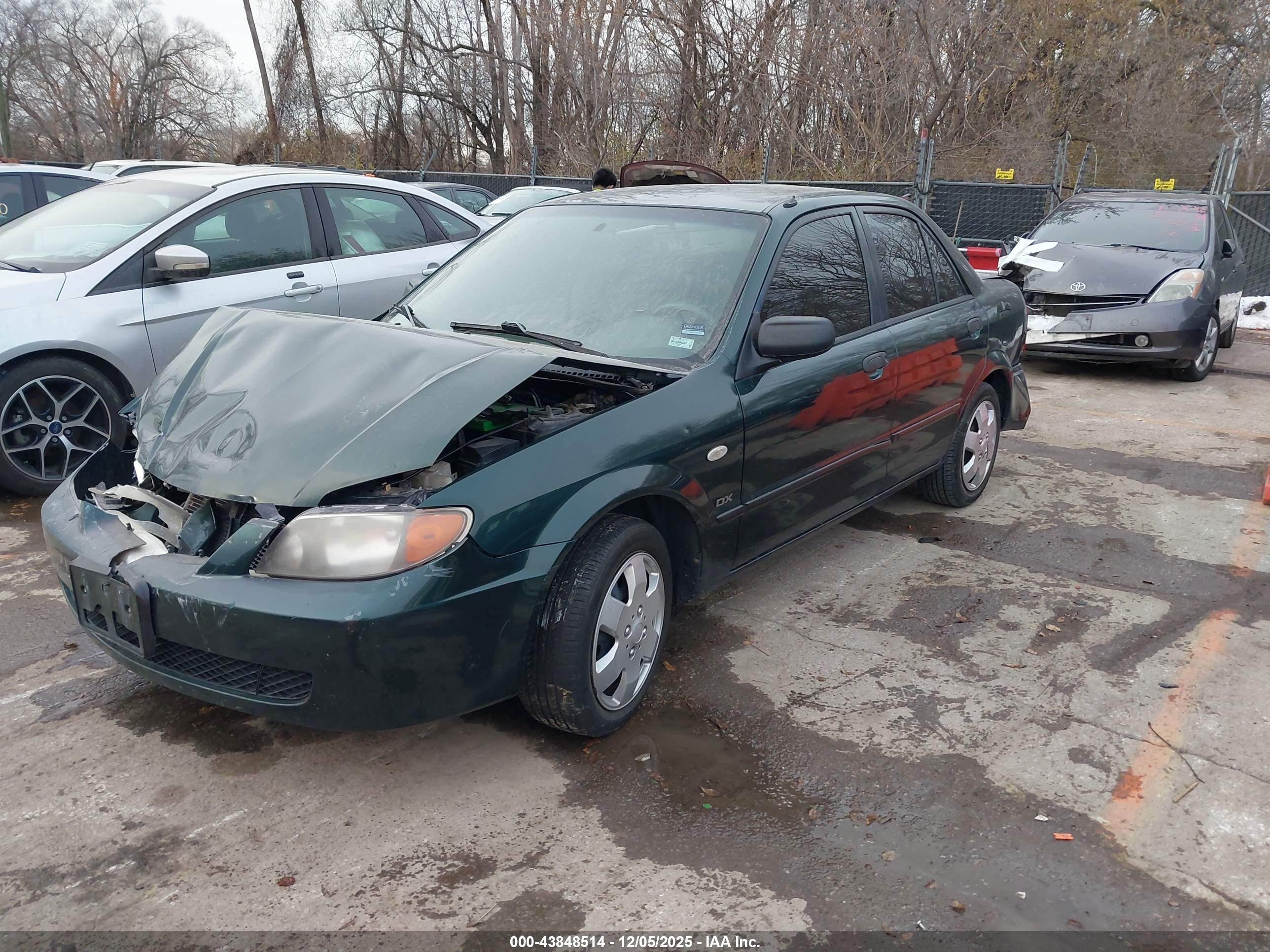 MAZDA PROTEGE image 2