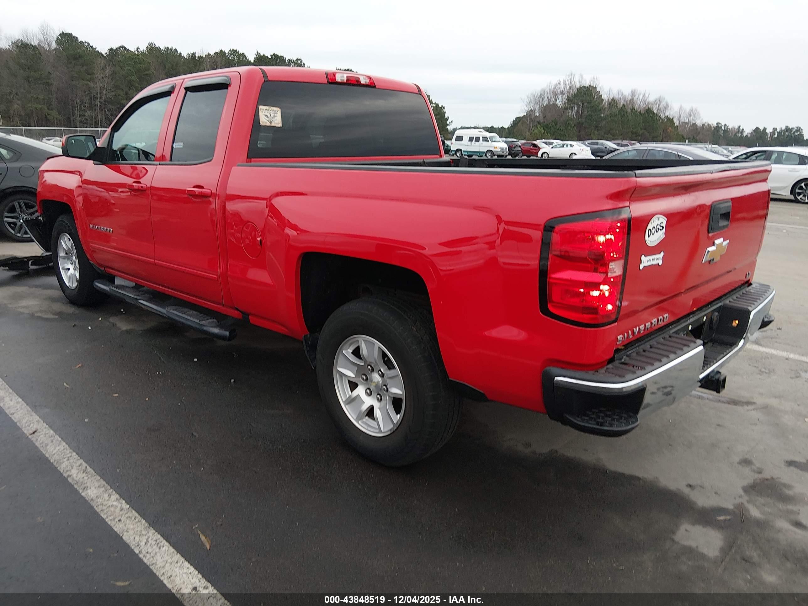 CHEVROLET SILVERADO image 3