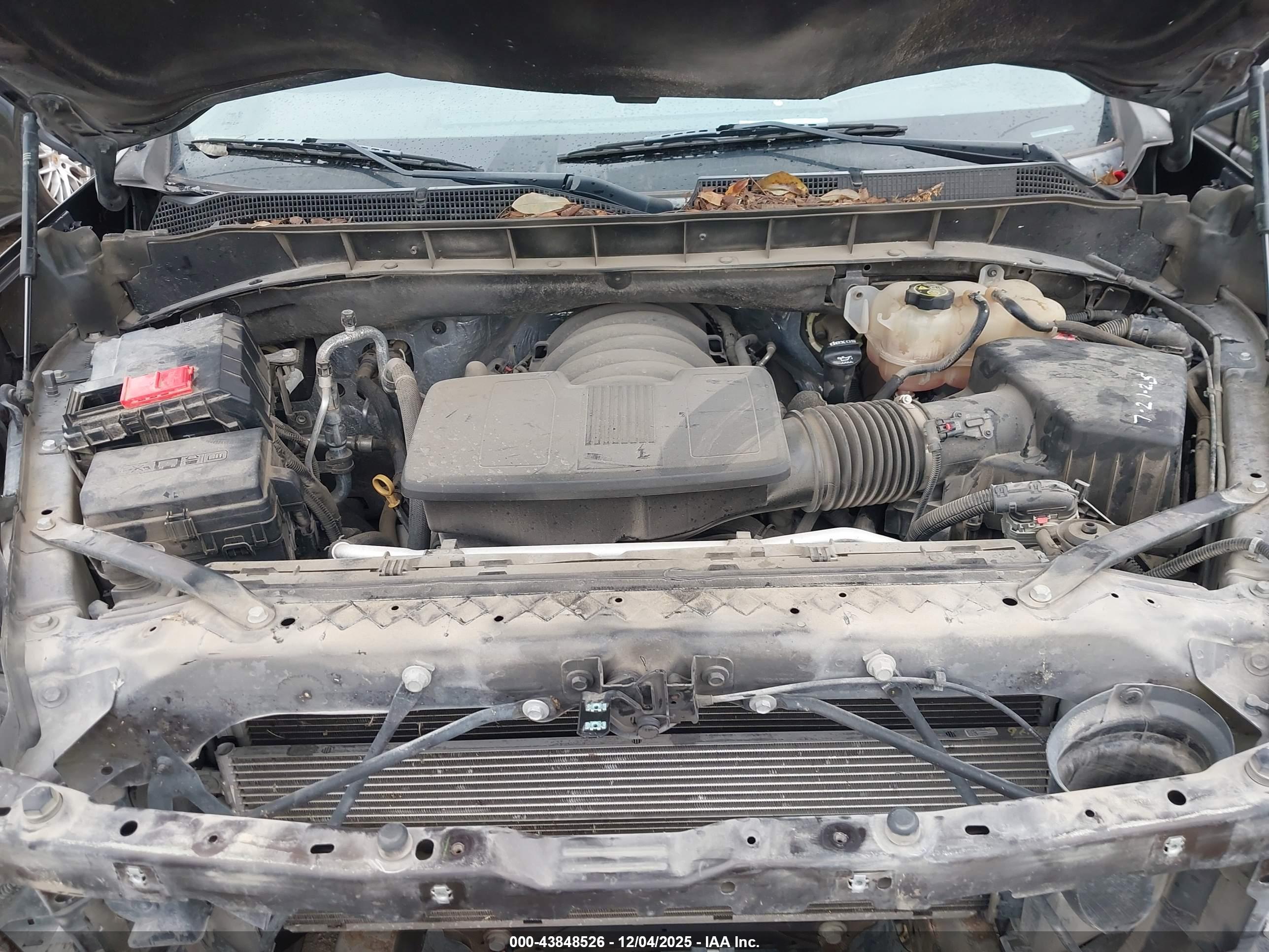 CHEVROLET SILVERADO image 10