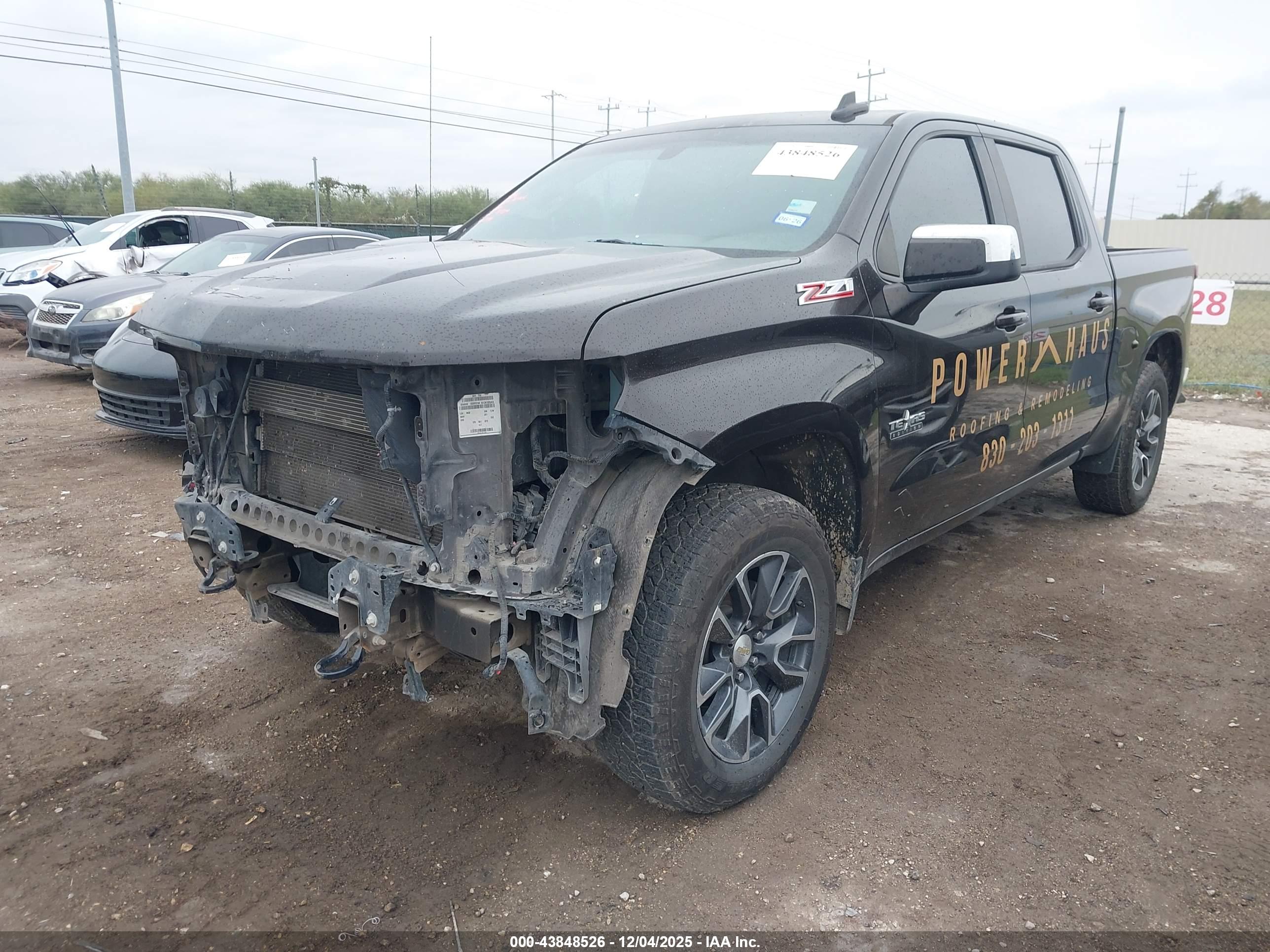 CHEVROLET SILVERADO image 2