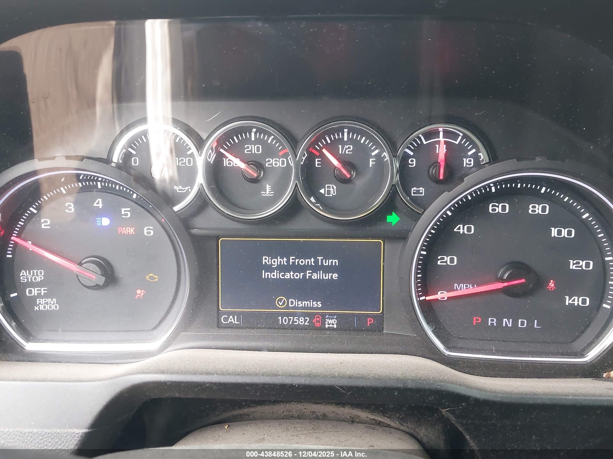 CHEVROLET SILVERADO image 7