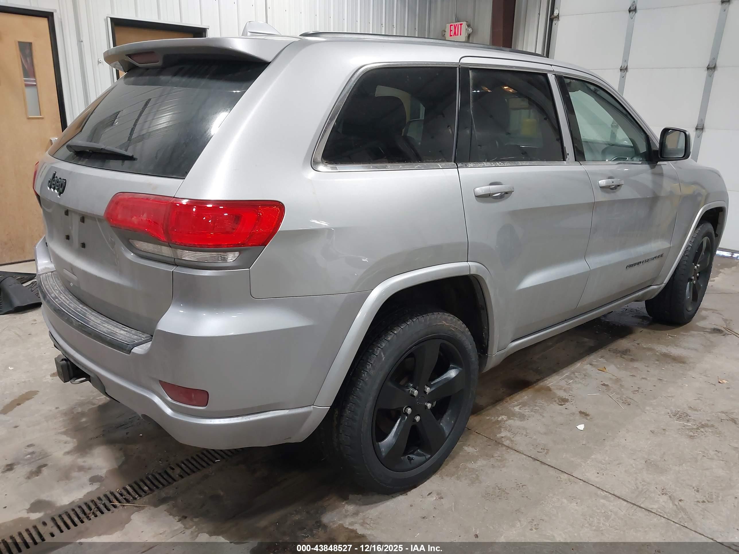 JEEP GRAND image 4