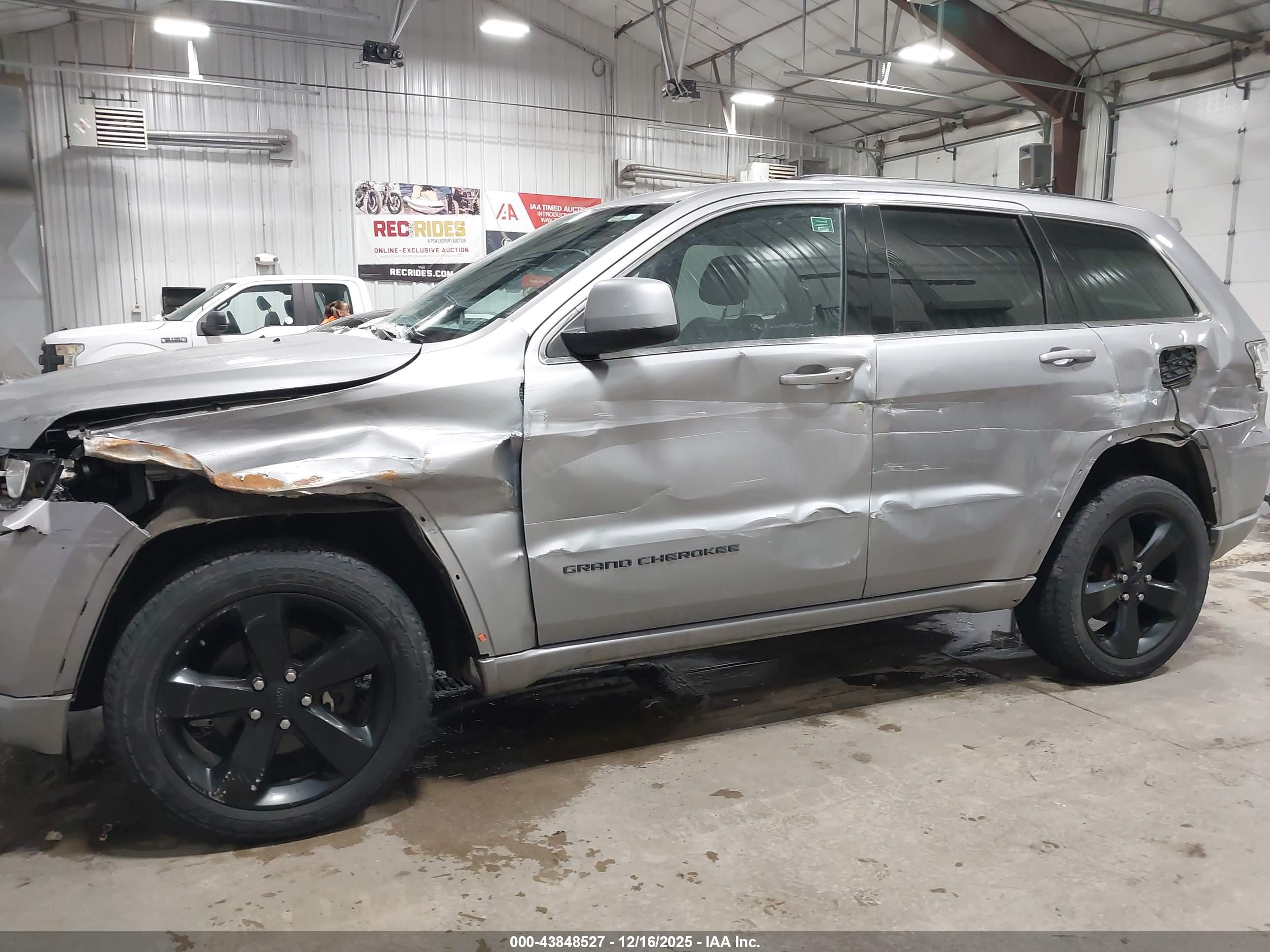 JEEP GRAND image 6