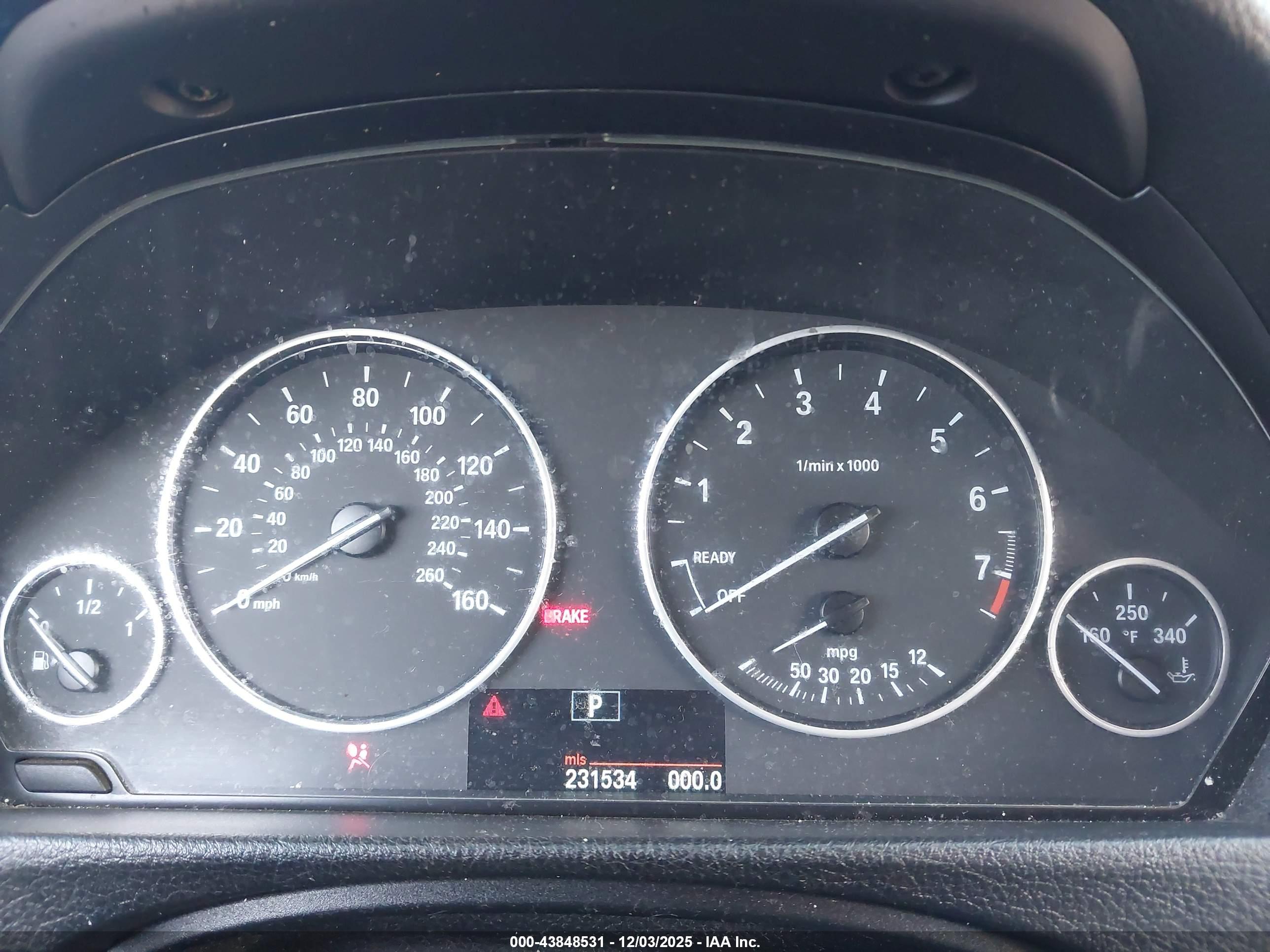 BMW 320I image 7