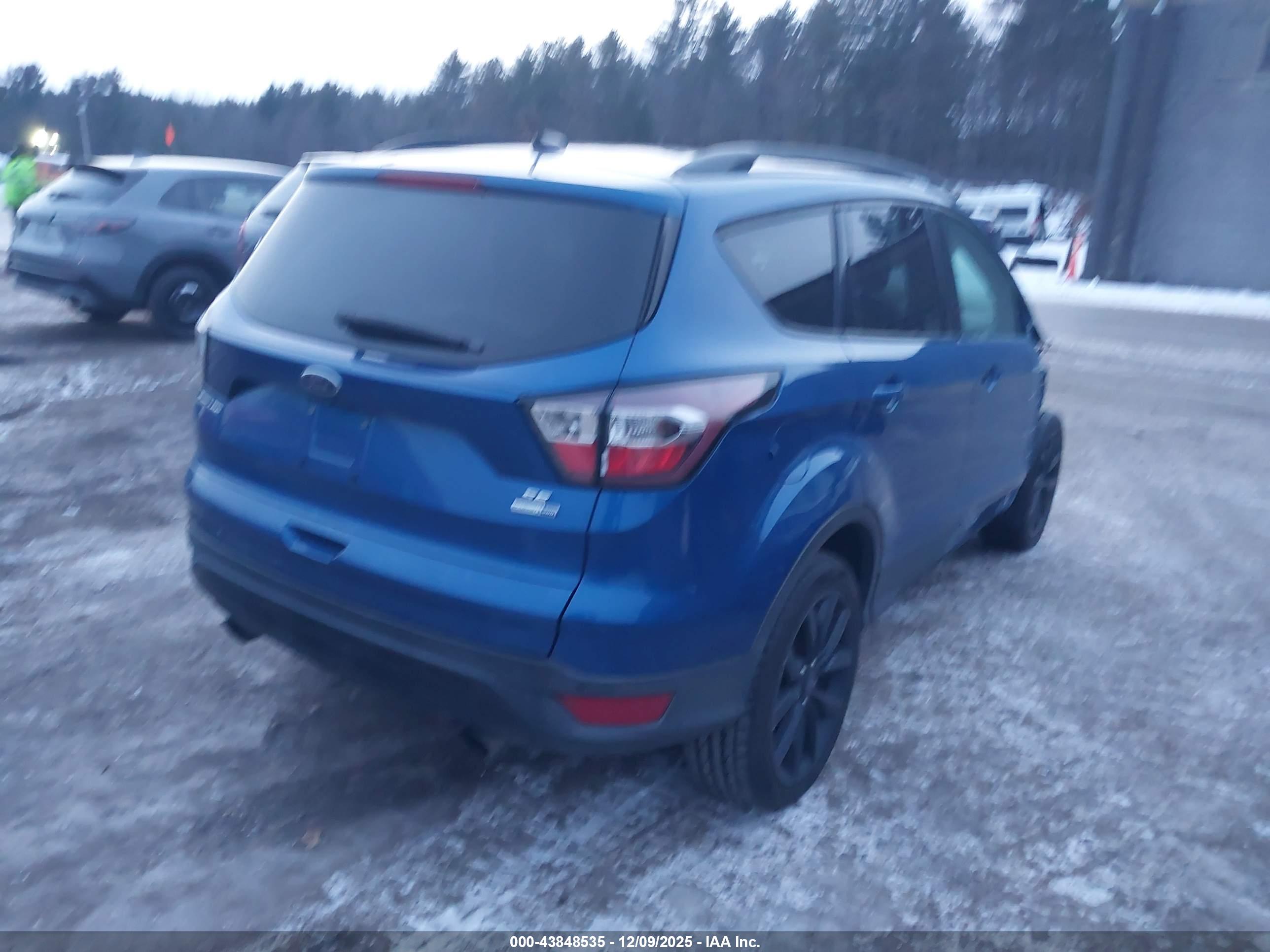 FORD ESCAPE image 4
