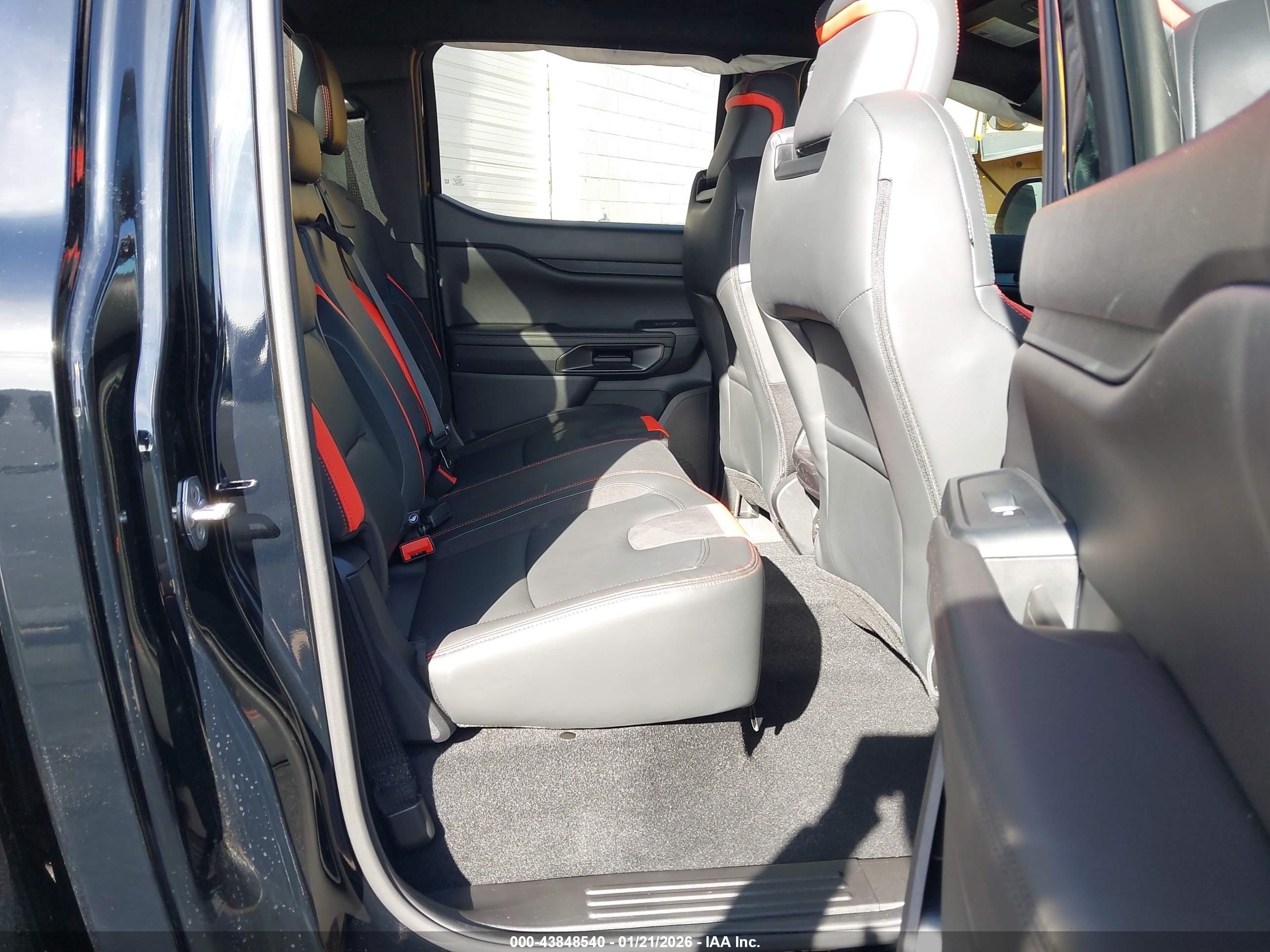 FORD RANGER image 8