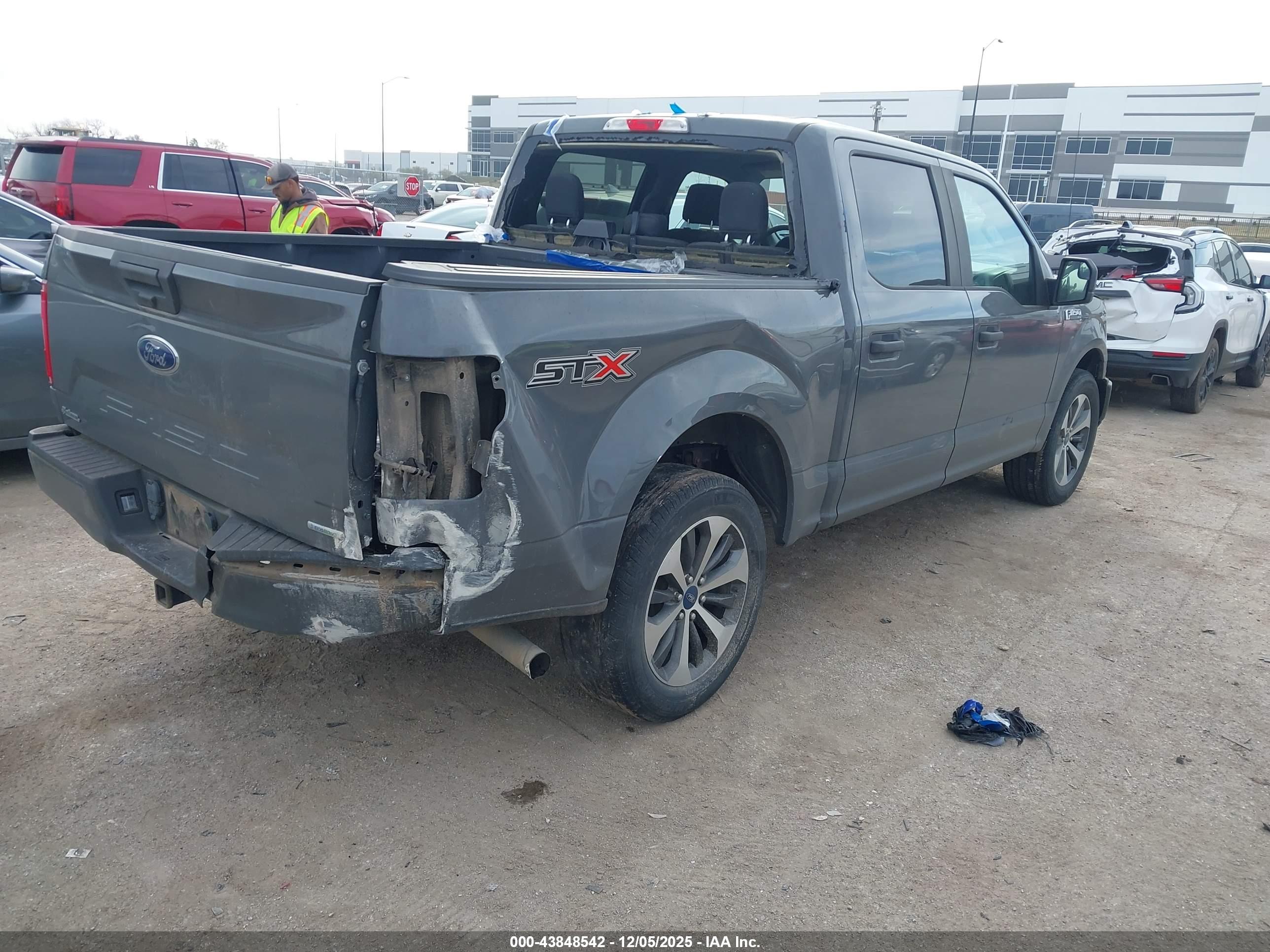 FORD F-150 image 4