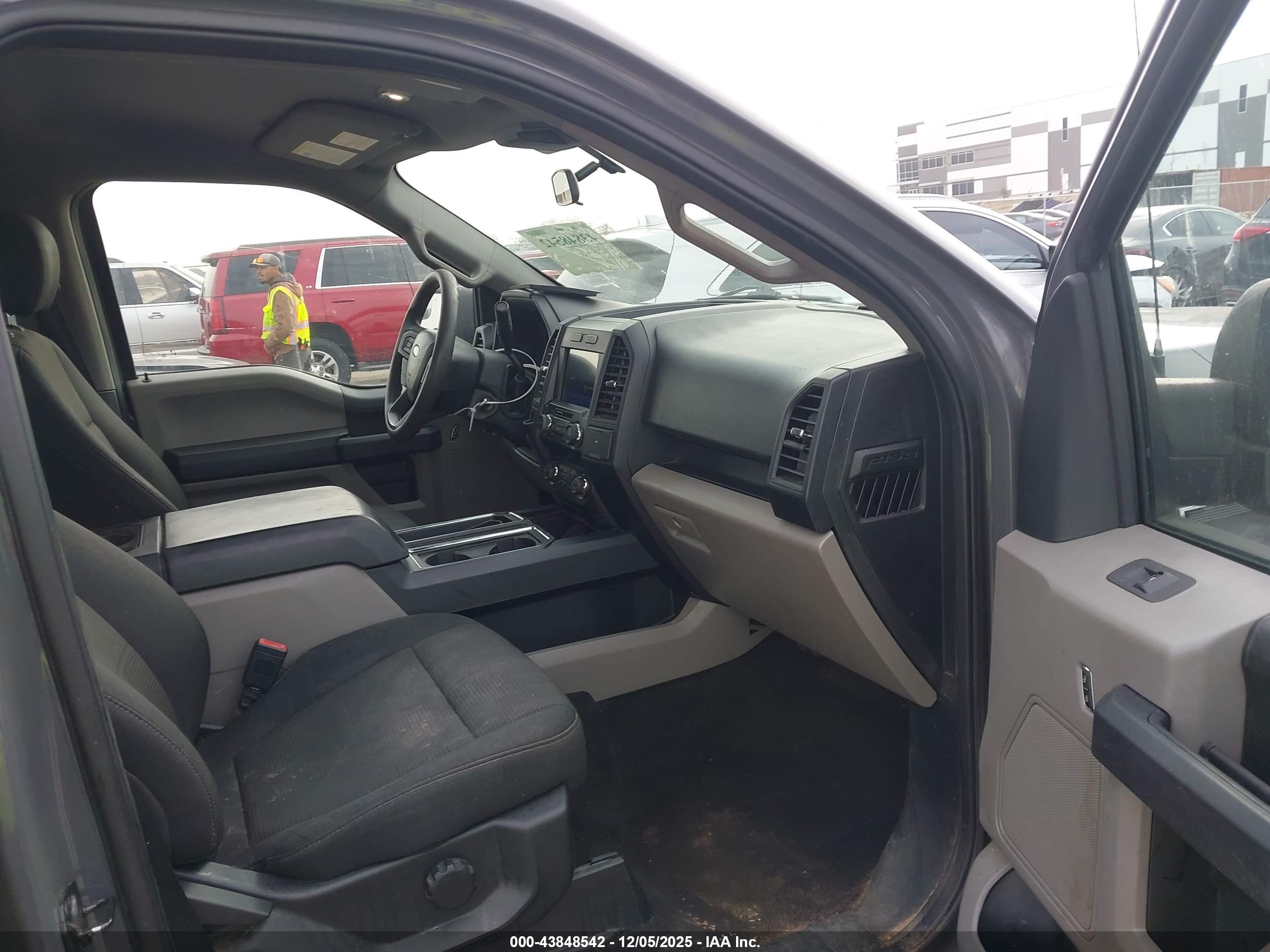 FORD F-150 image 5