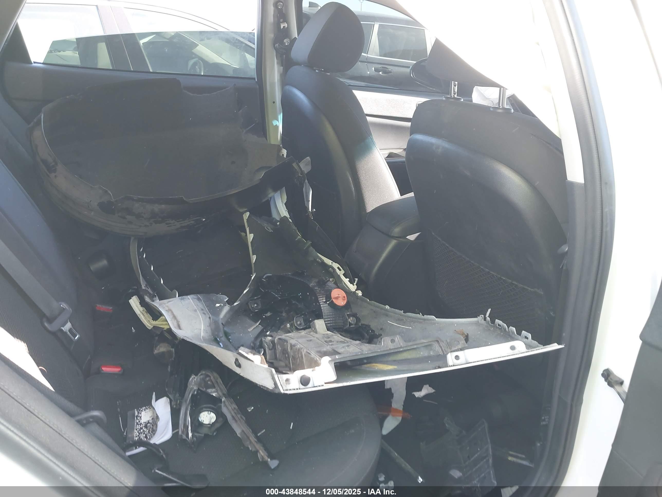 KIA OPTIMA image 8