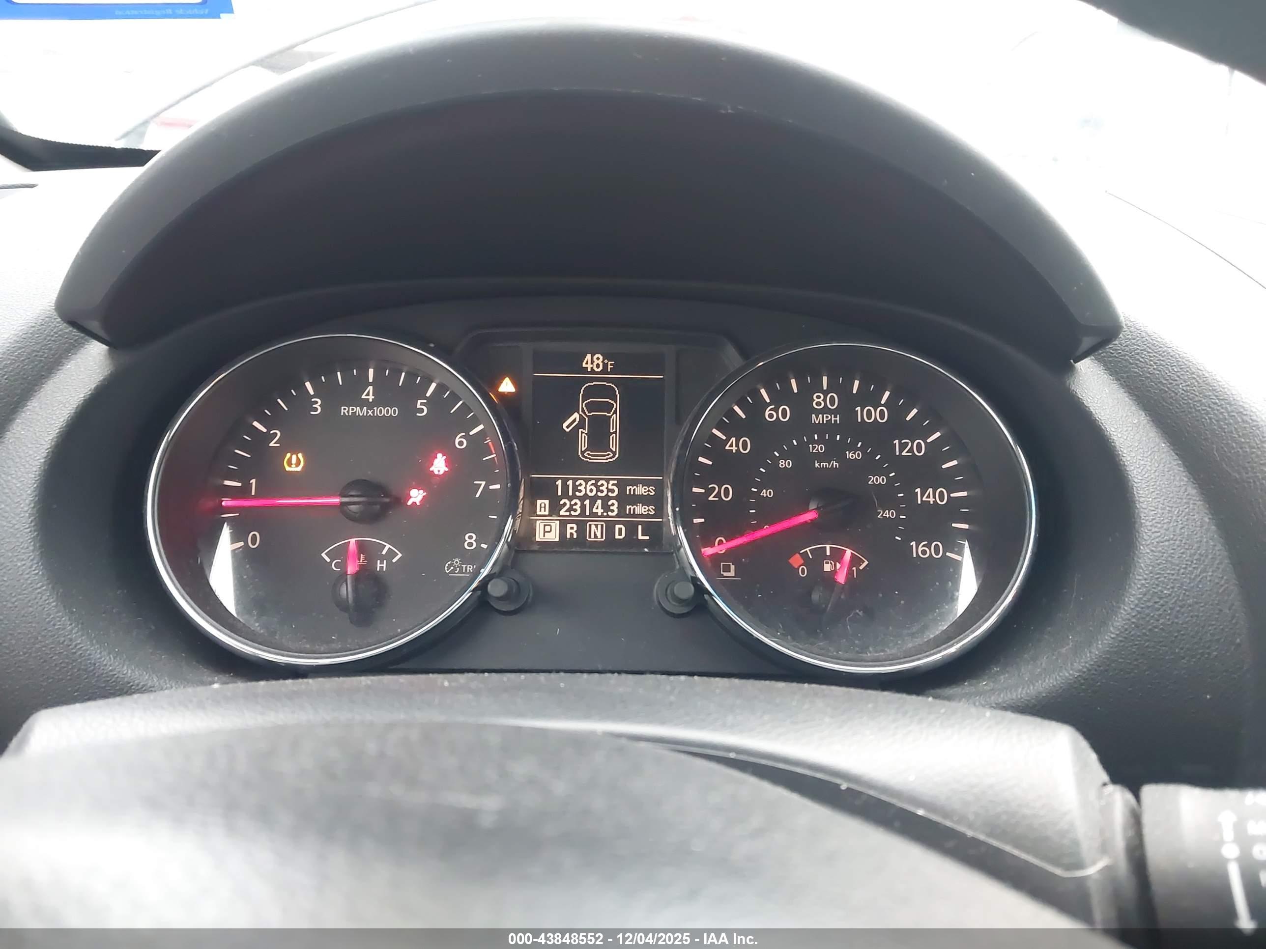 NISSAN ROGUE image 7