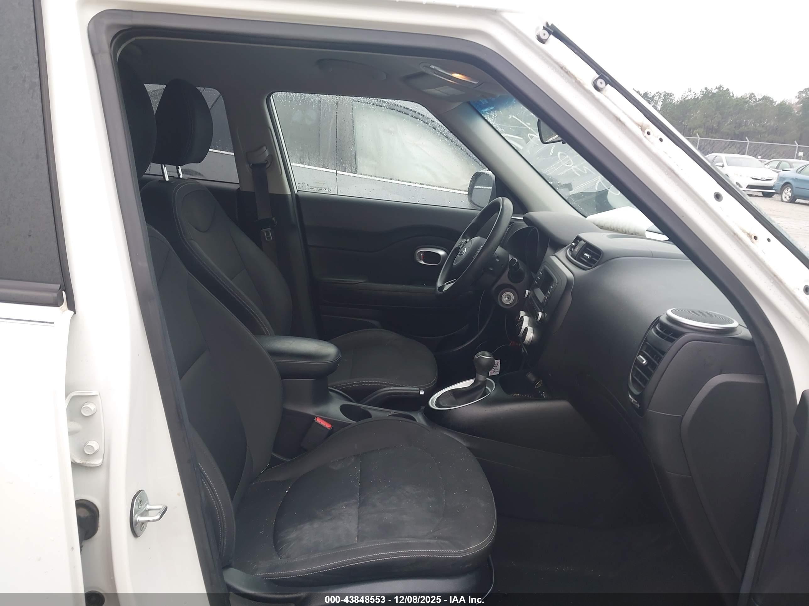 KIA SOUL image 5