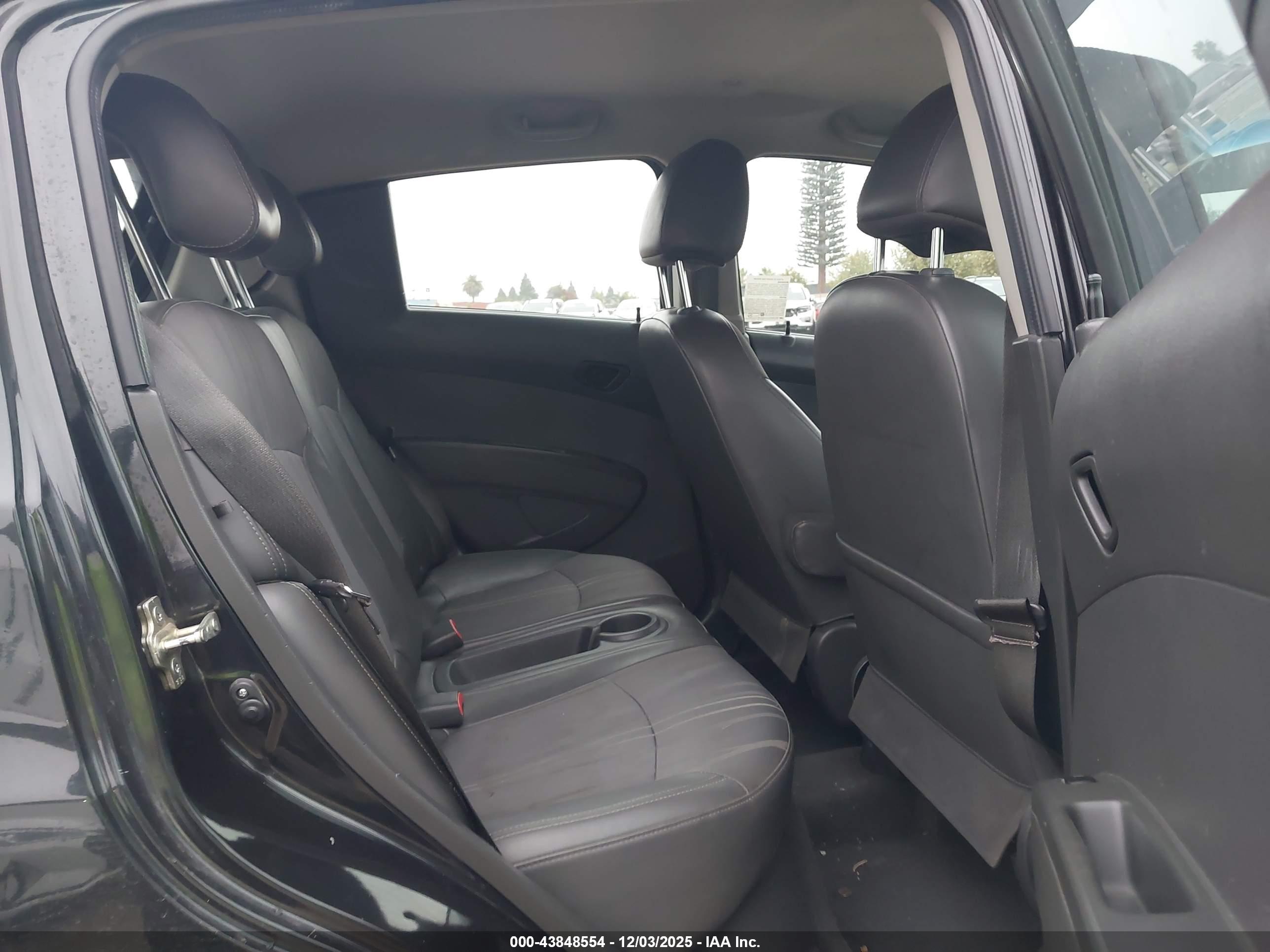 CHEVROLET SPARK image 8