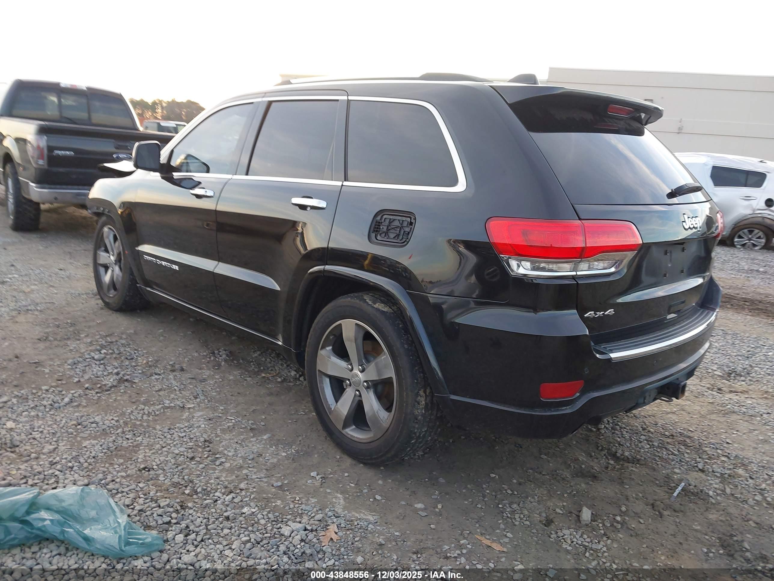 JEEP GRAND image 3