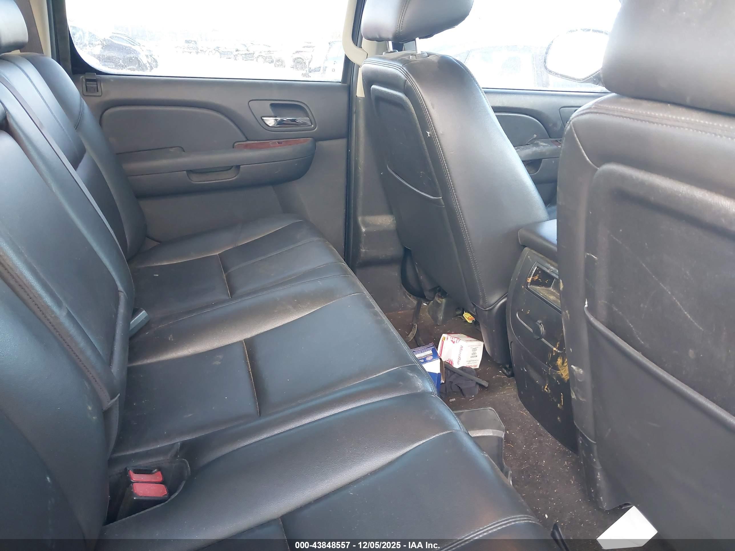 GMC SIERRA image 8