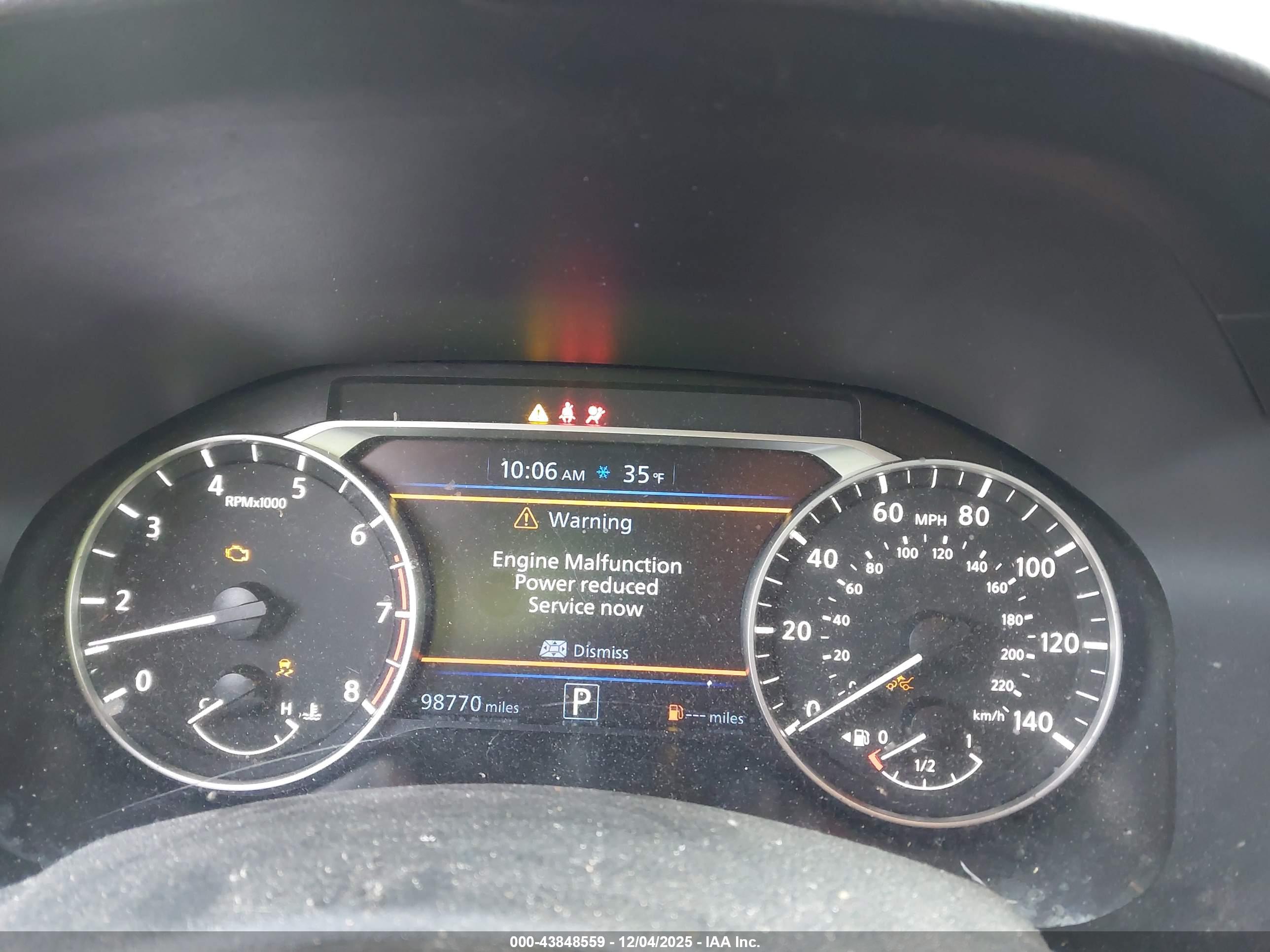 NISSAN ALTIMA image 7