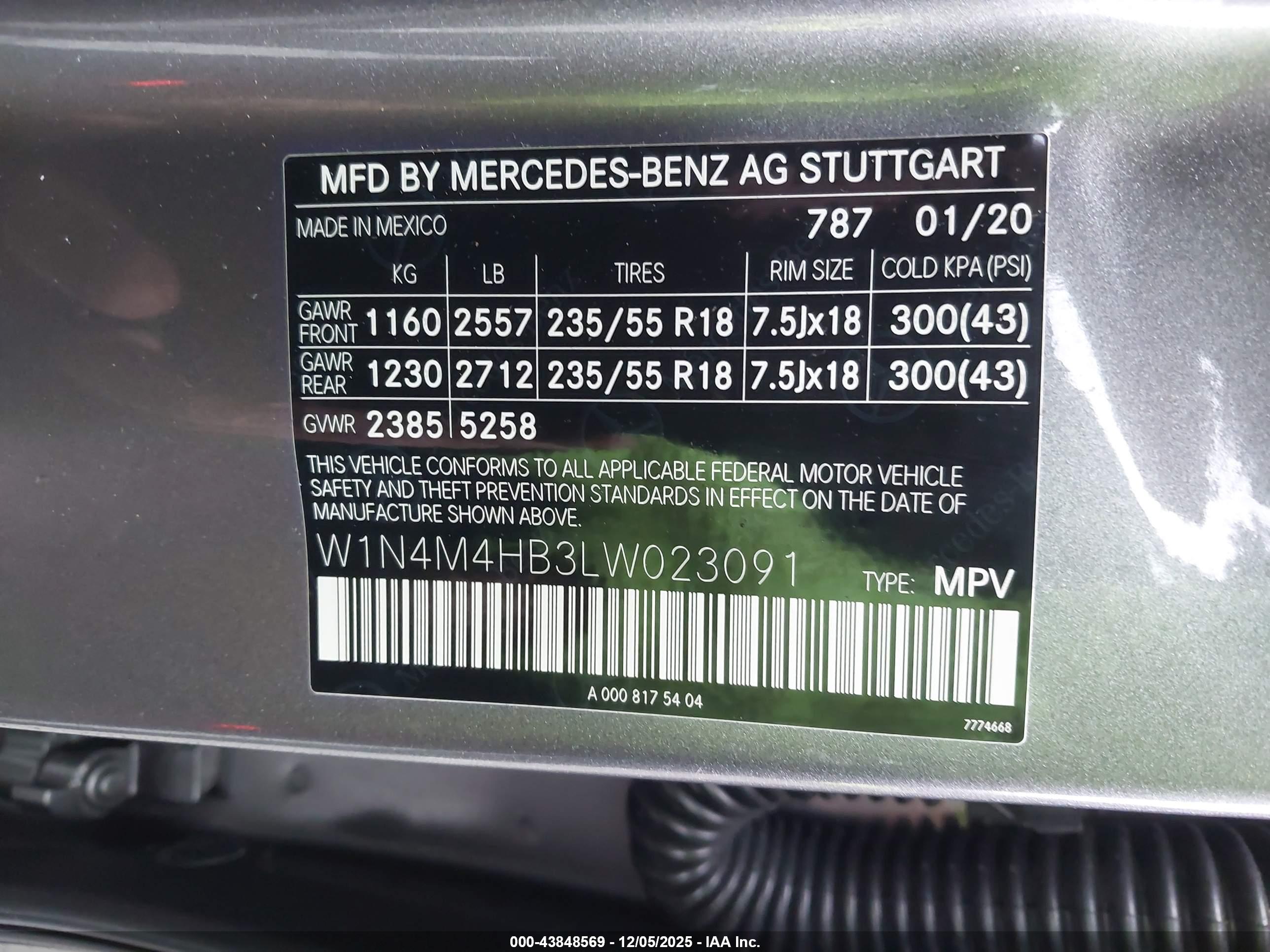 MERCEDES-BENZ GLB image 9
