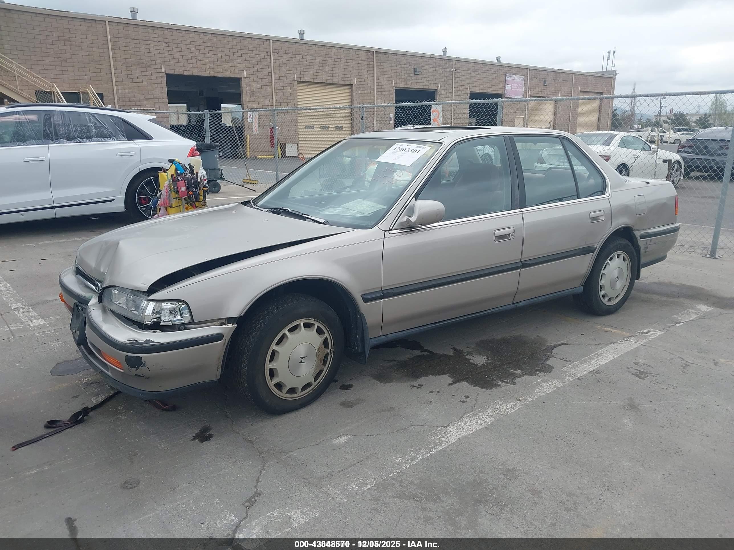 HONDA ACCORD image 2