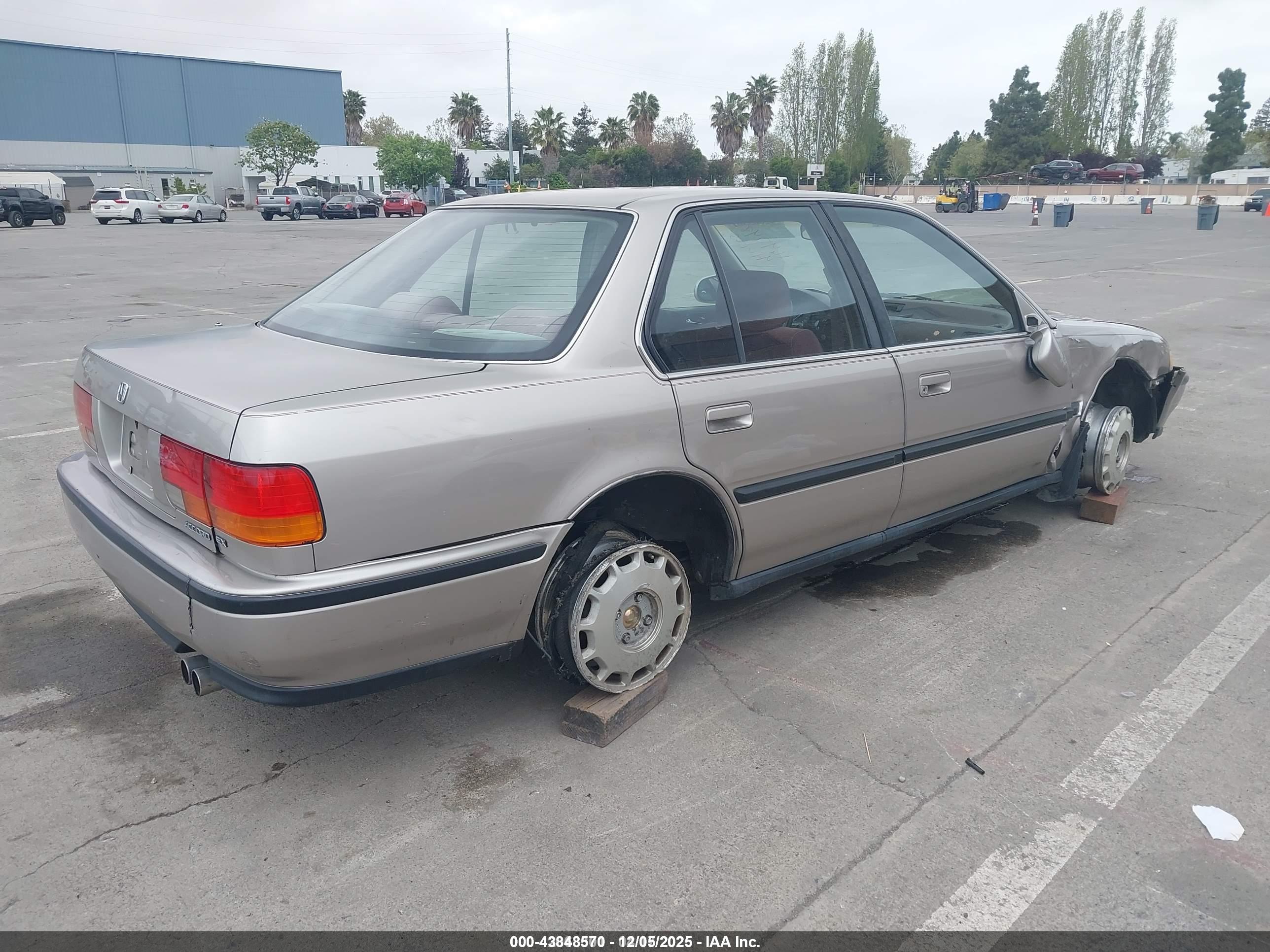 HONDA ACCORD image 4