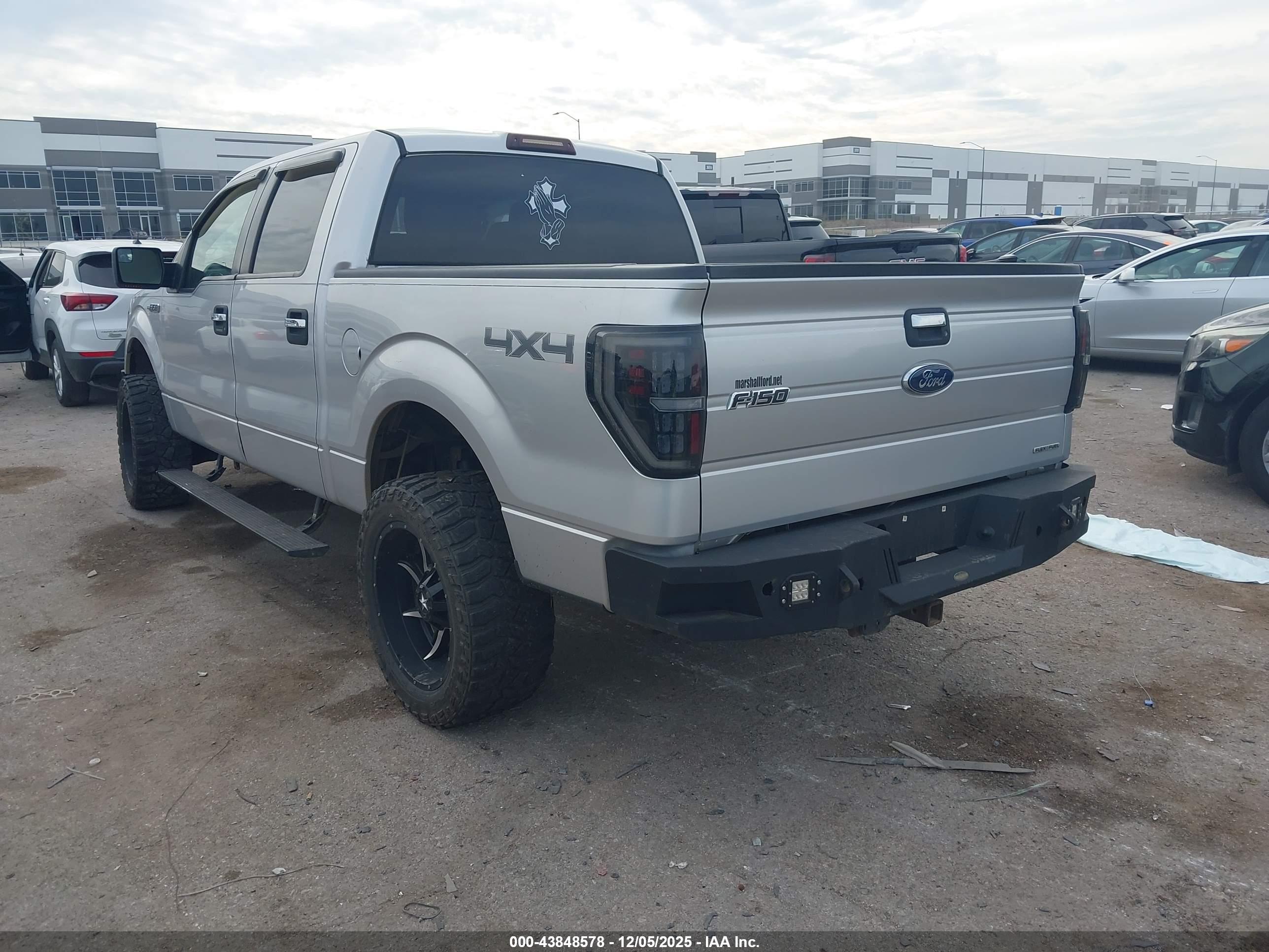 FORD F-150 image 3