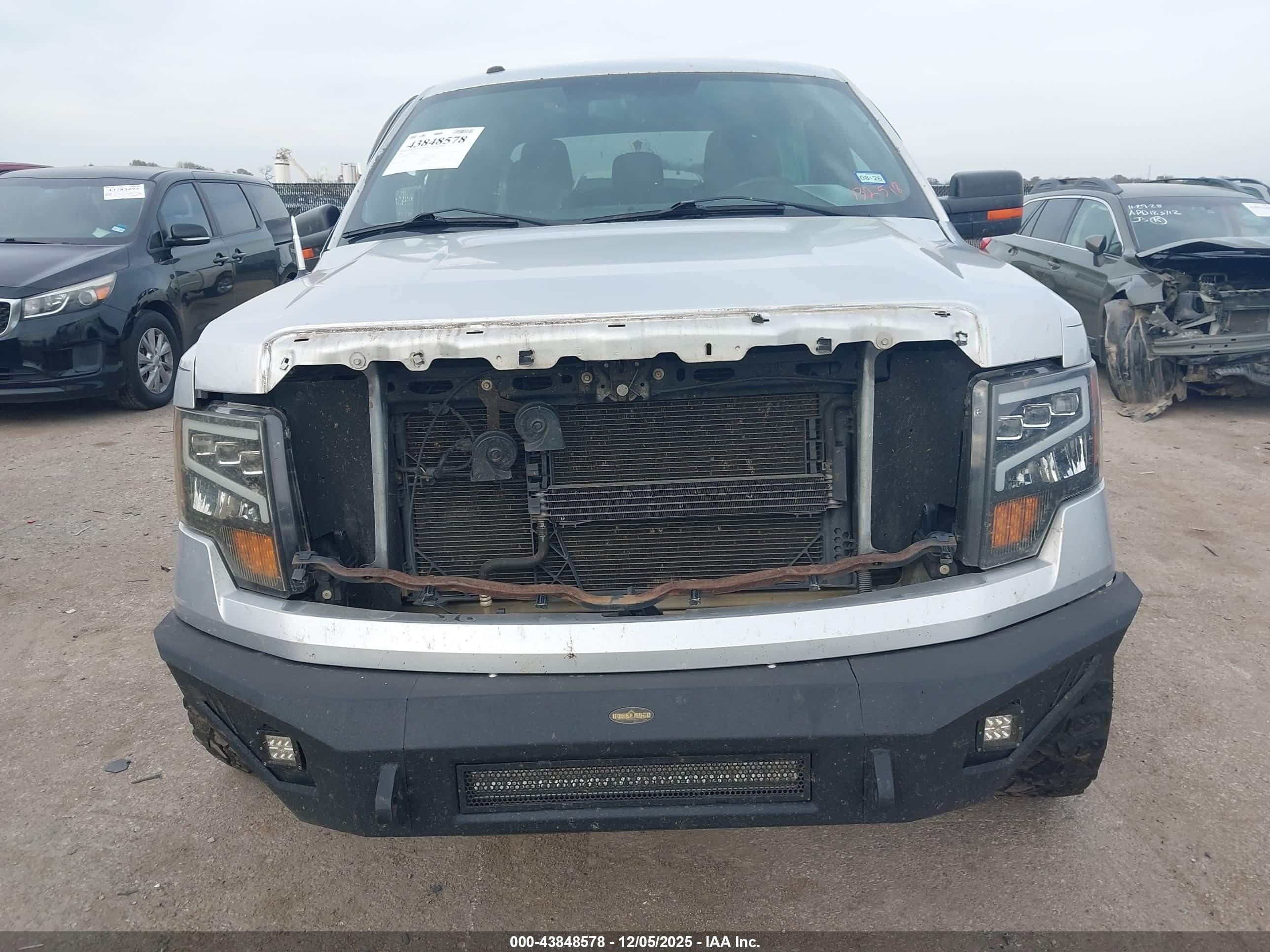 FORD F-150 image 6