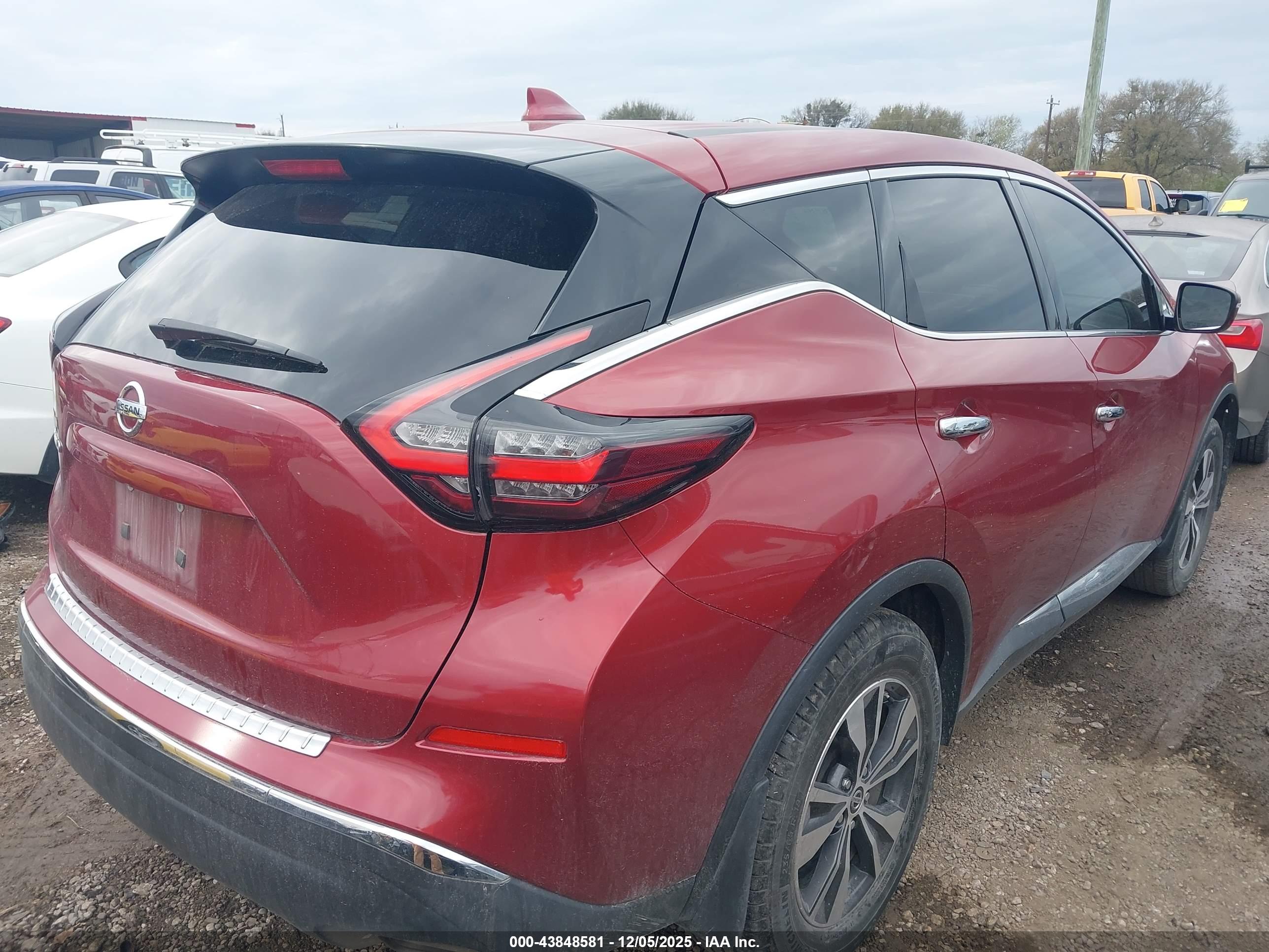 NISSAN MURANO image 4