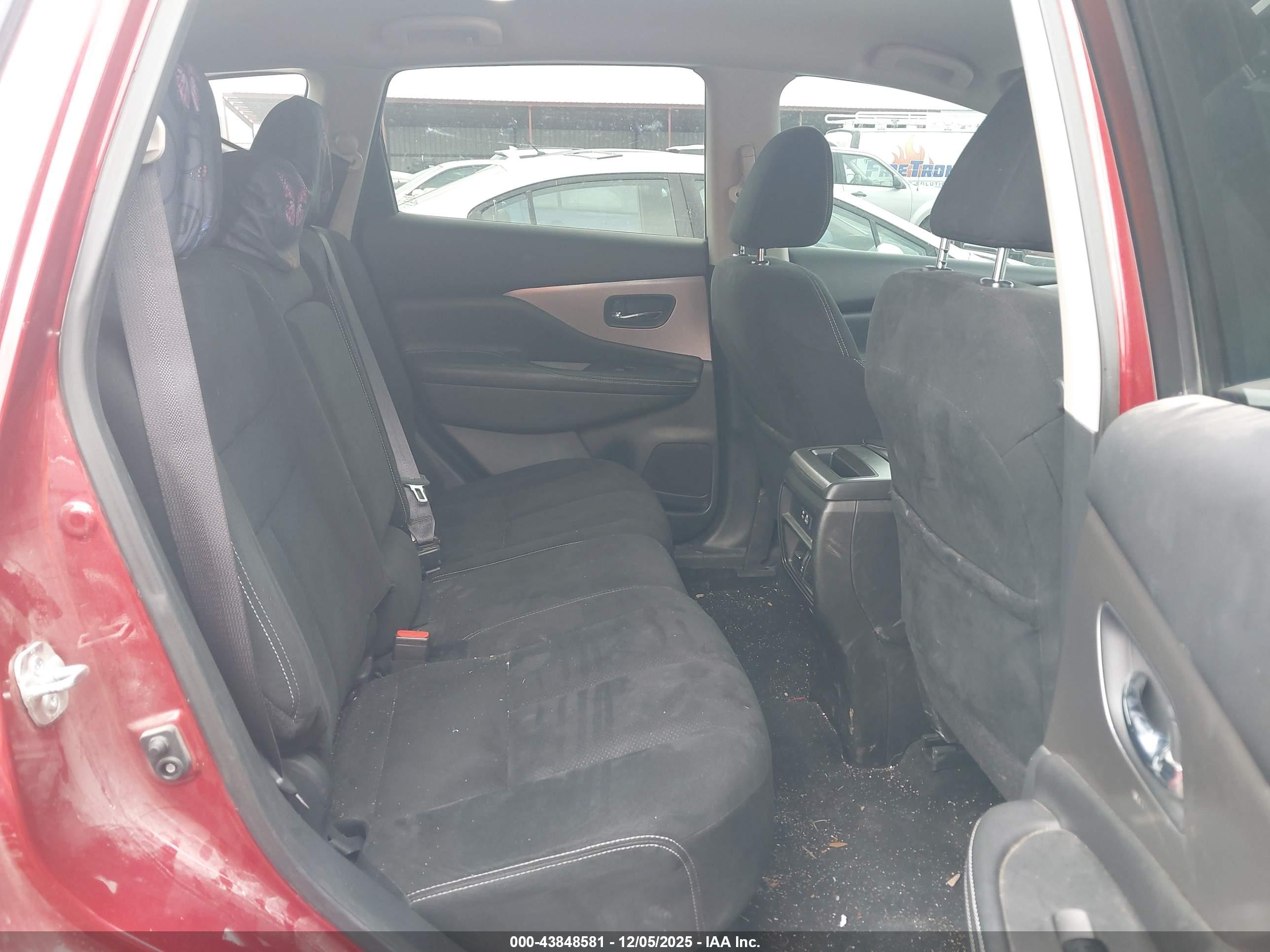 NISSAN MURANO image 8